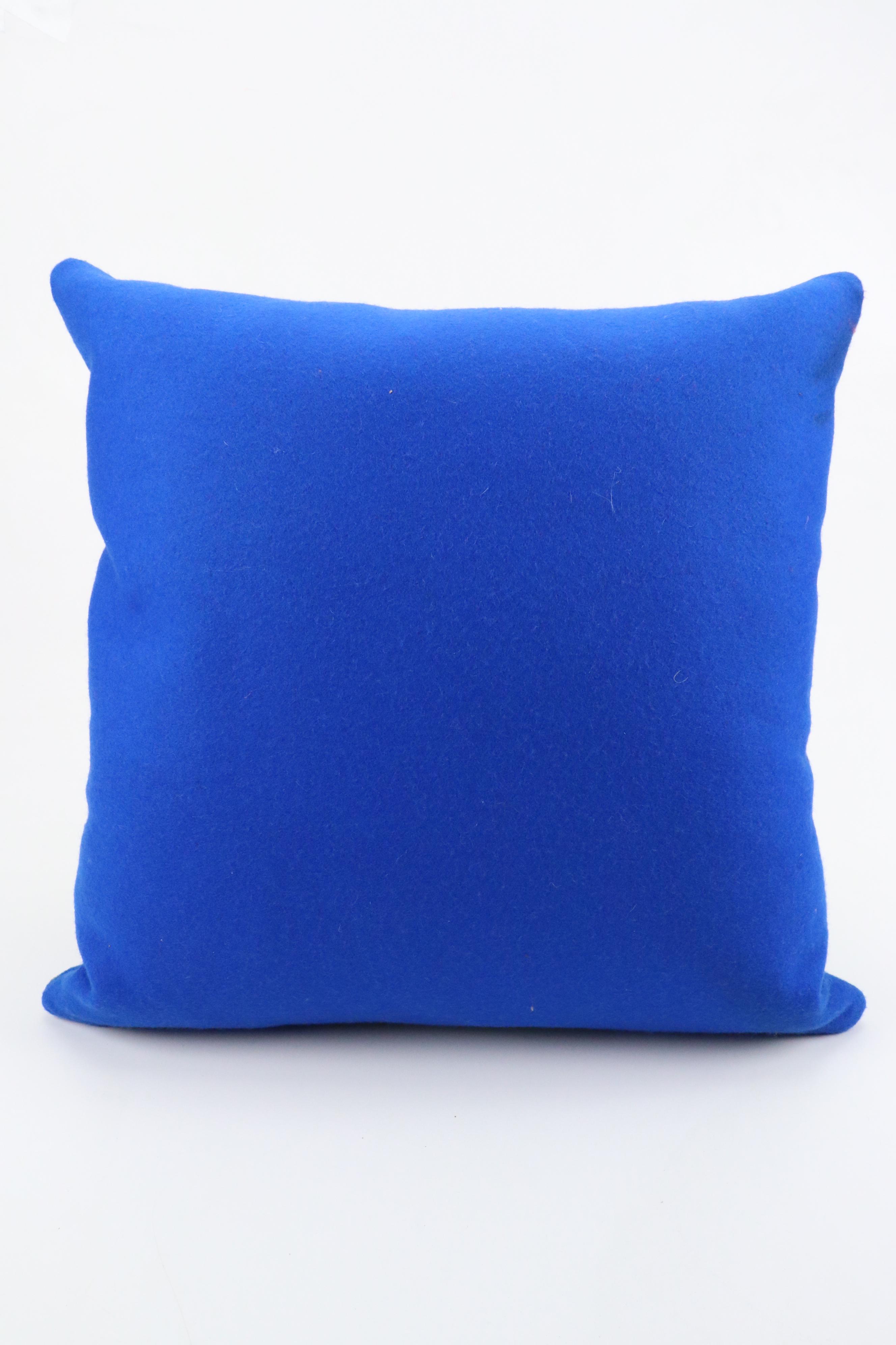 Assorted Contemporary Style Accent Pillows