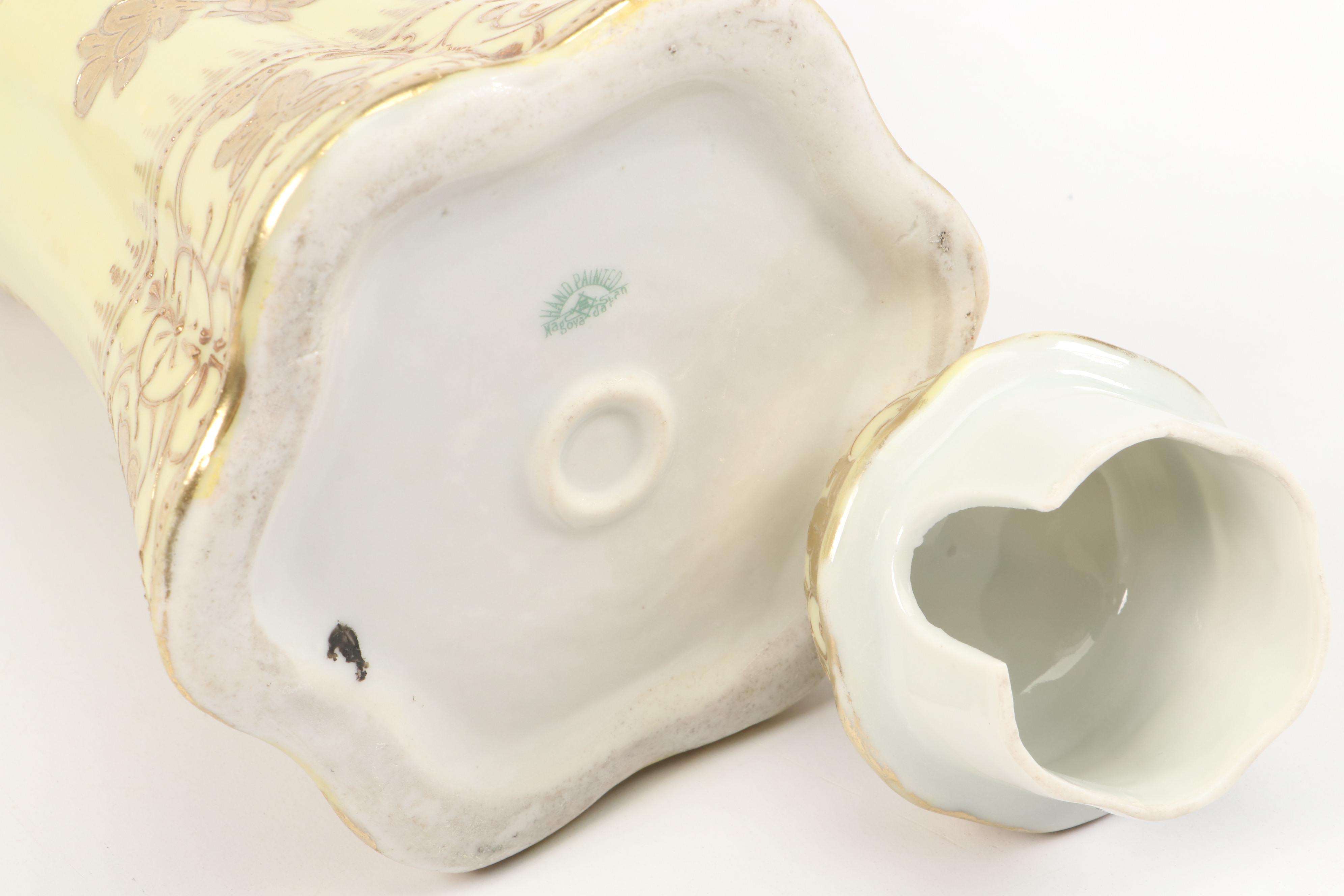 Morimura Brothers Porcelain Footed Bowl with More Porcelain Table Accessories