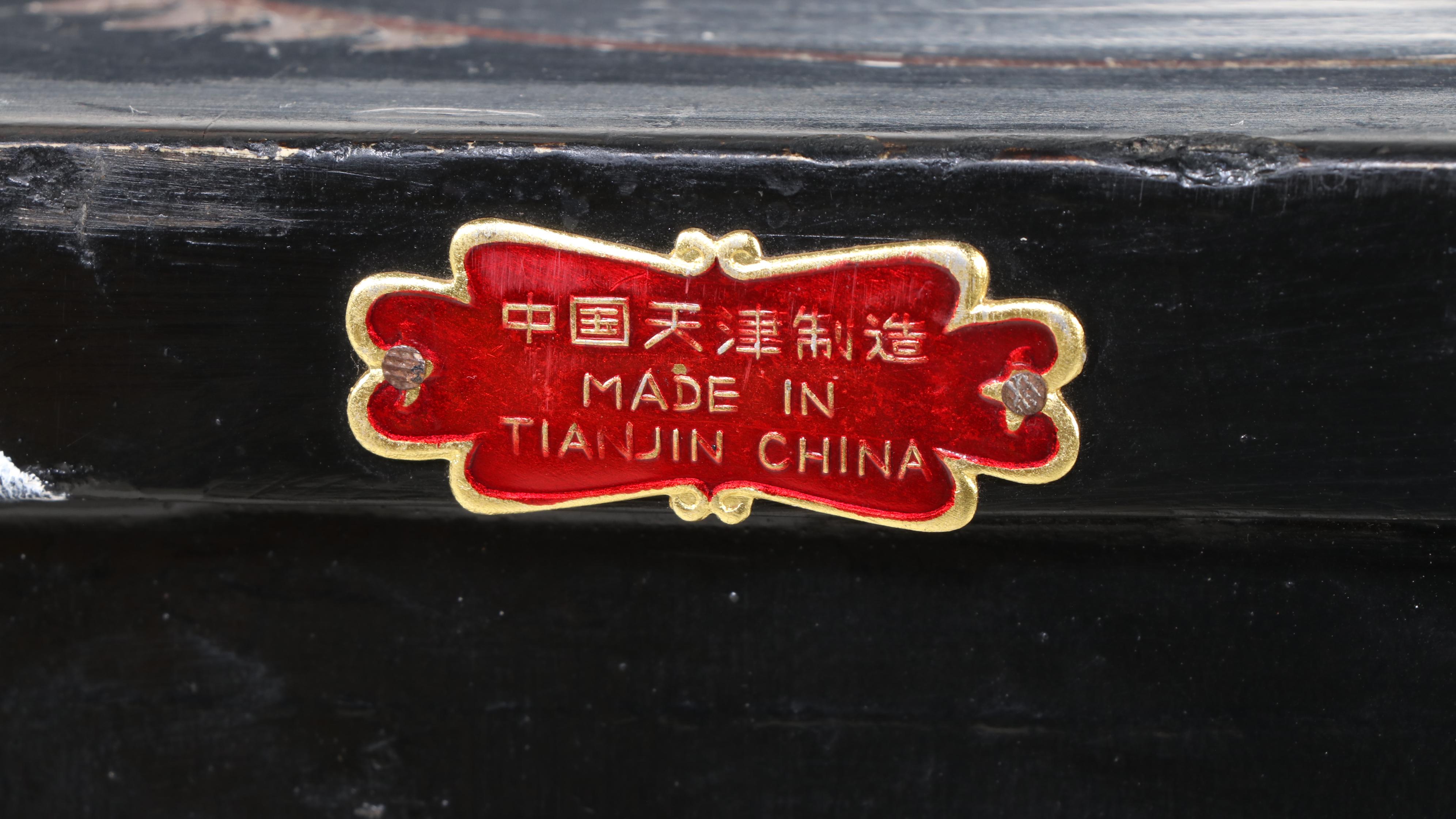 Chinese Paint-Decorated Lacquerware Cabinet