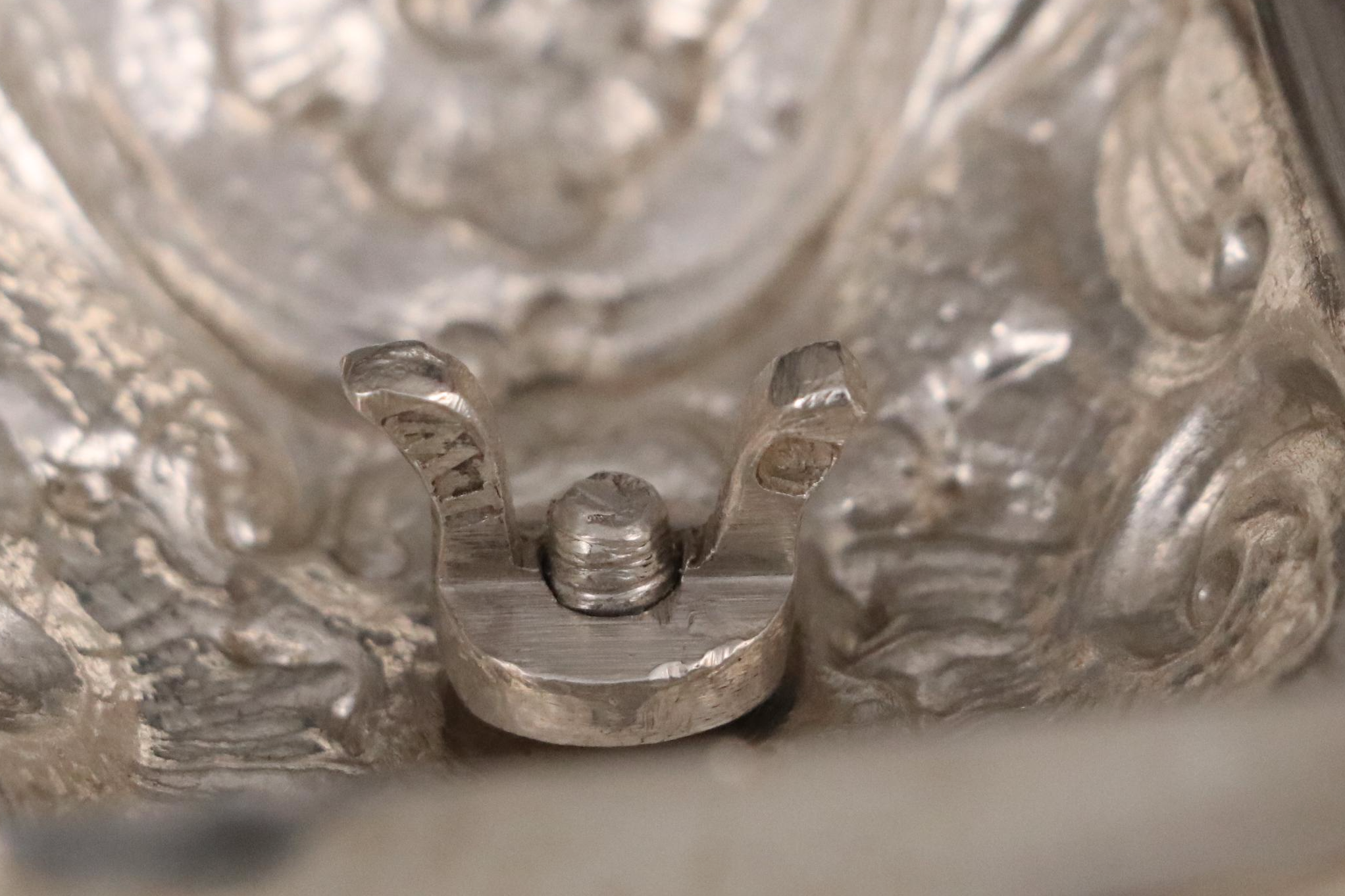 Georgian Chinoiserie Repoussé Sterling Tea Caddies with Lord Nelson Crest, 1829