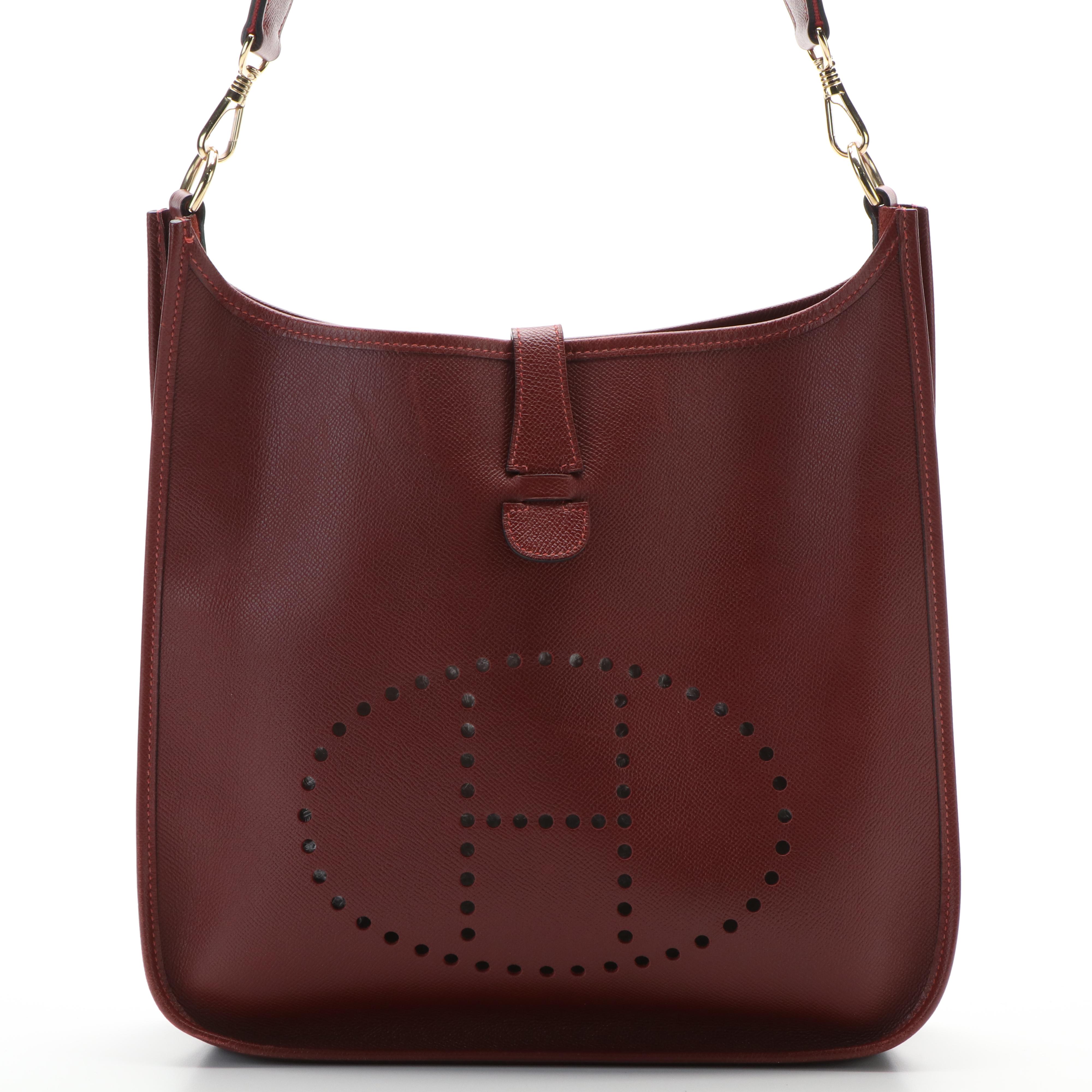 Hermès Evelyne I Shoulder Bag in Burgundy Clémence Leather