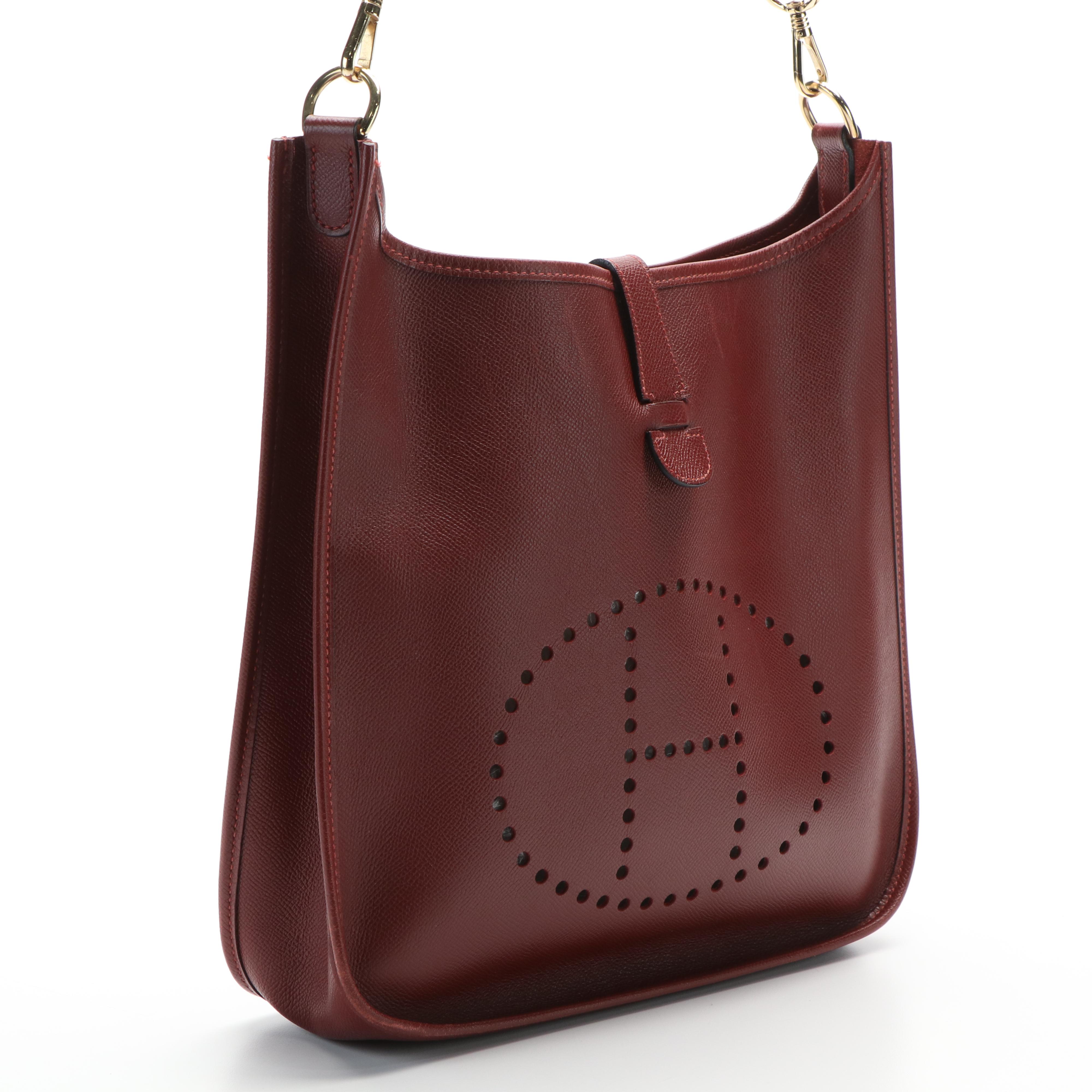 Hermès Evelyne I Shoulder Bag in Burgundy Clémence Leather