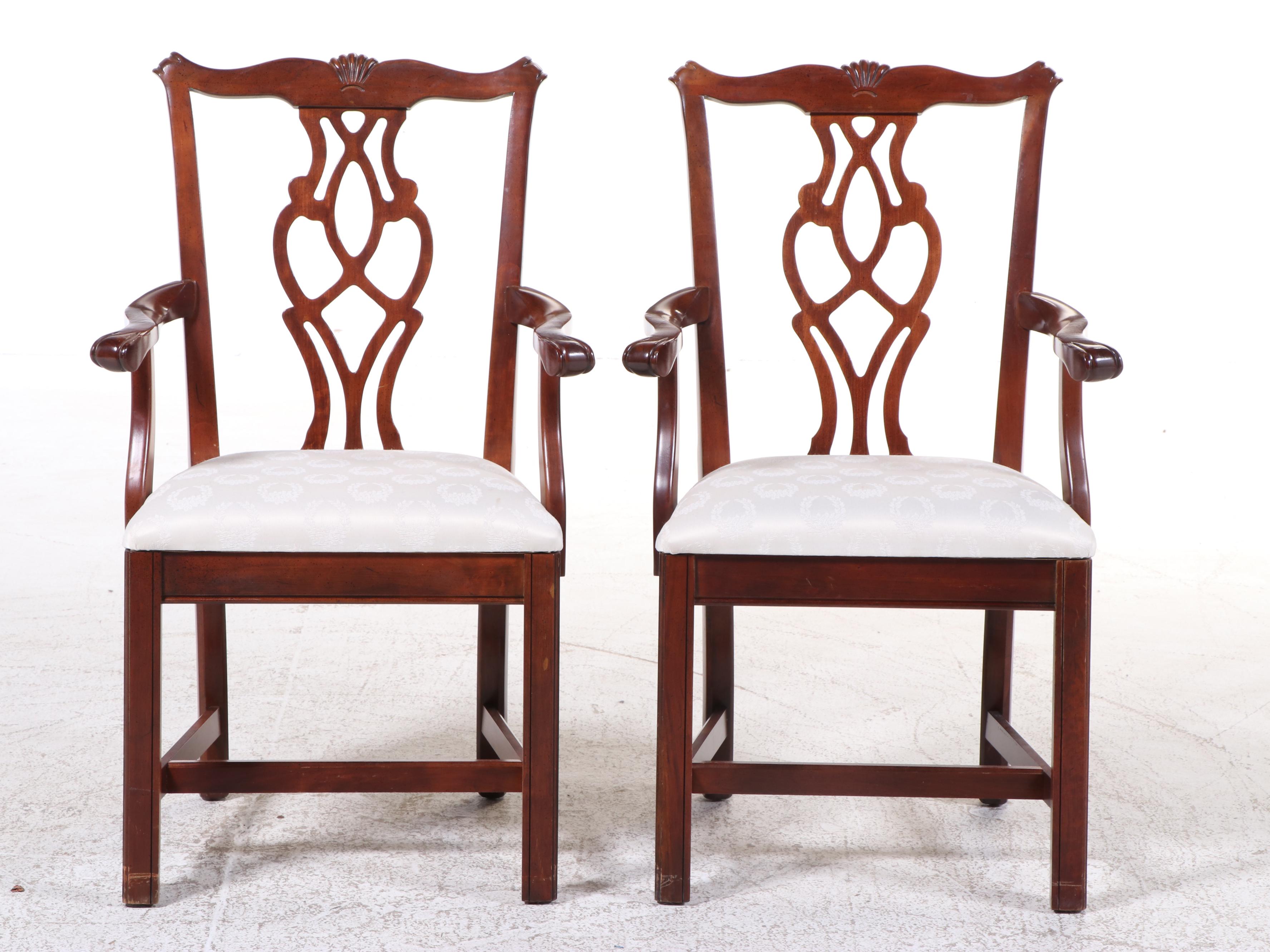 Baker Historic Charleston Reproduction Double Pedestal Dining Table with Chairs