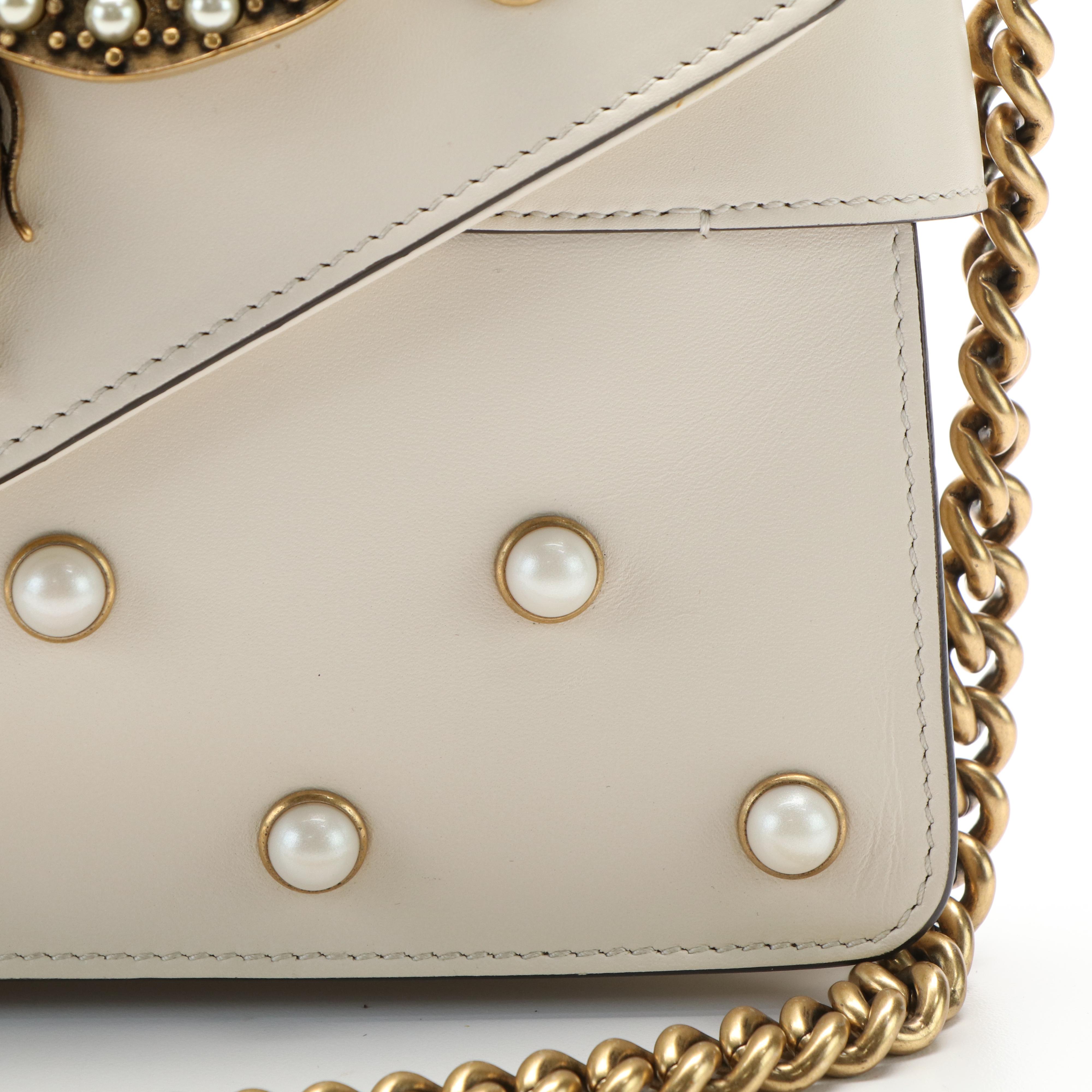 Gucci Broadway White Leather Pearly Bee Shoulder Bag