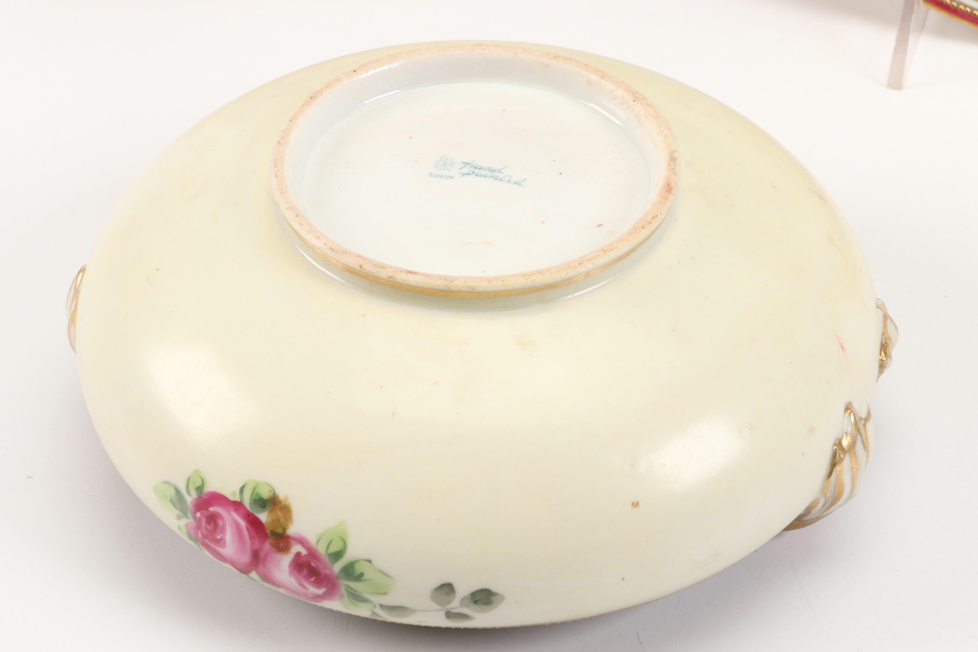 Sankyo Landscape Motif Porcelain Music Box with More Table Accessories