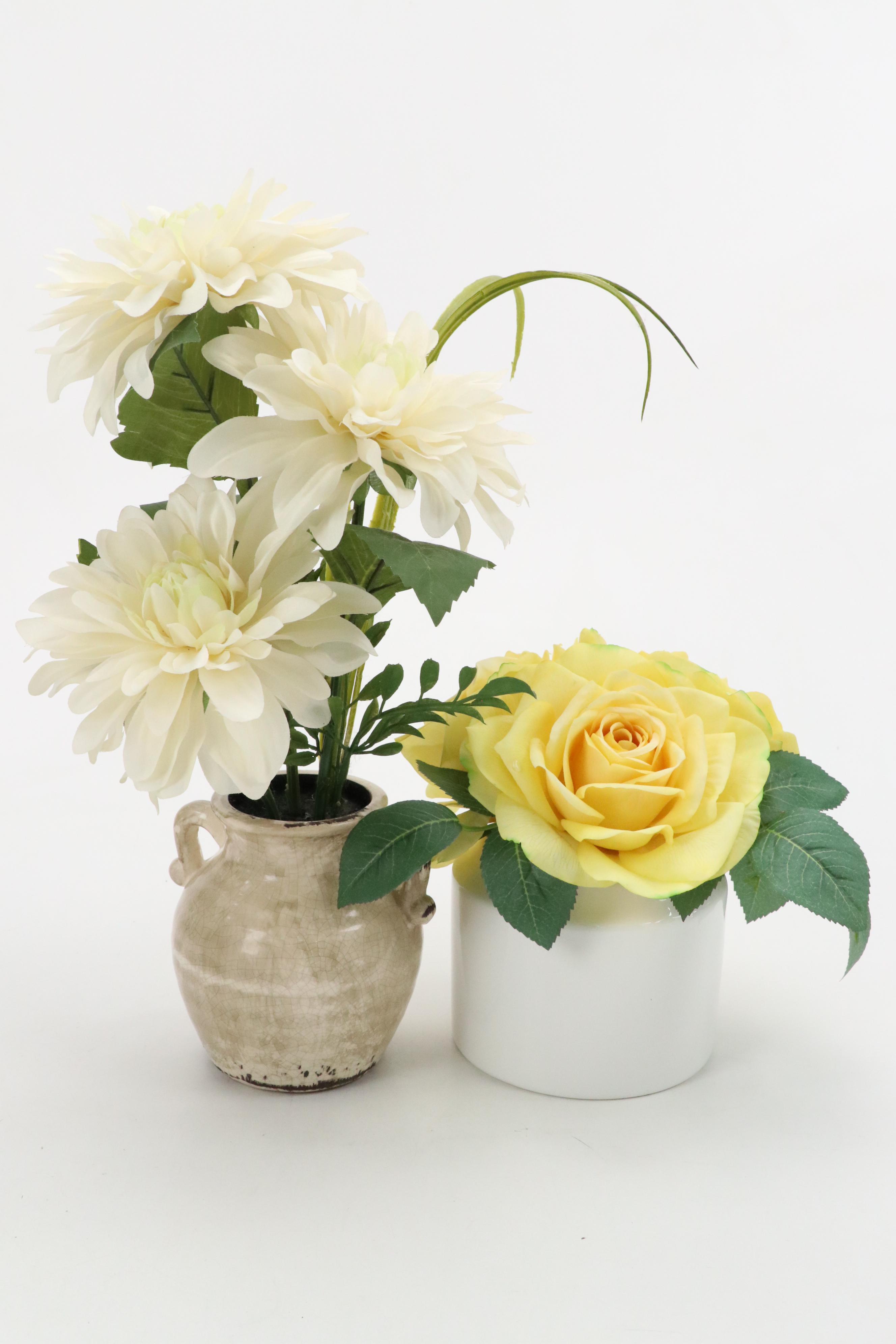 Artificial Floral Arrangements, Vases, Tissue Box Covers and More Home Décor