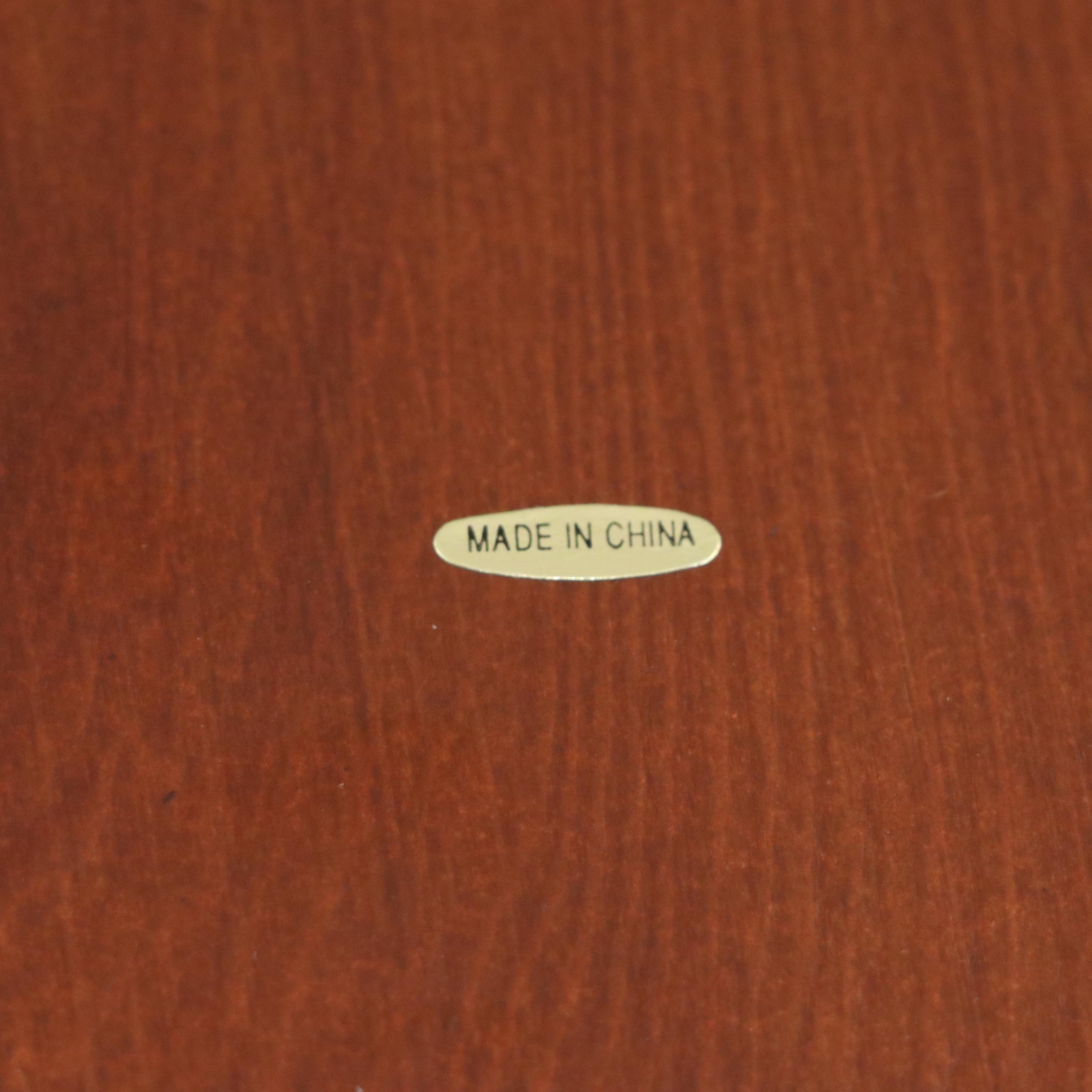 Lladró Porcelain Swan Figurine on Wooden Base