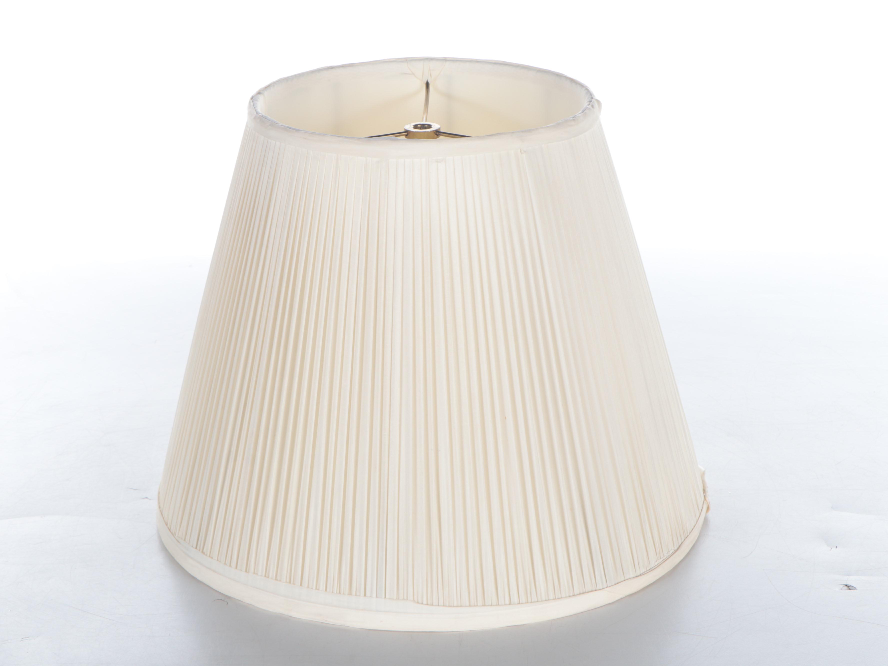 Chinese Porcelain Hat Stand Table Lamp with Ruched Shade