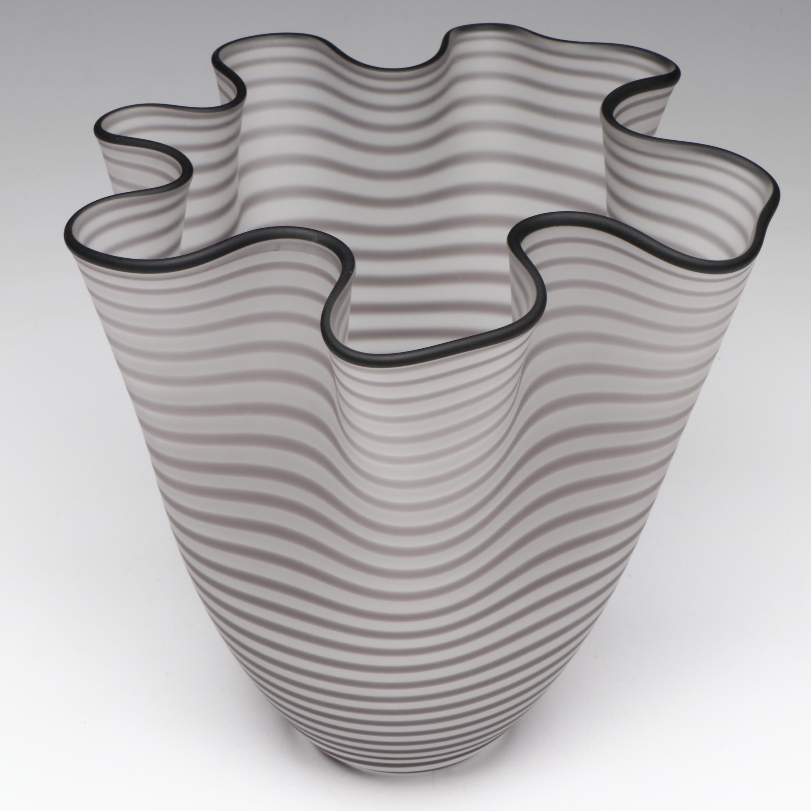 Ulrica Hydman-Vallien for Kosta Boda Artist's Collection Art Glass Vase