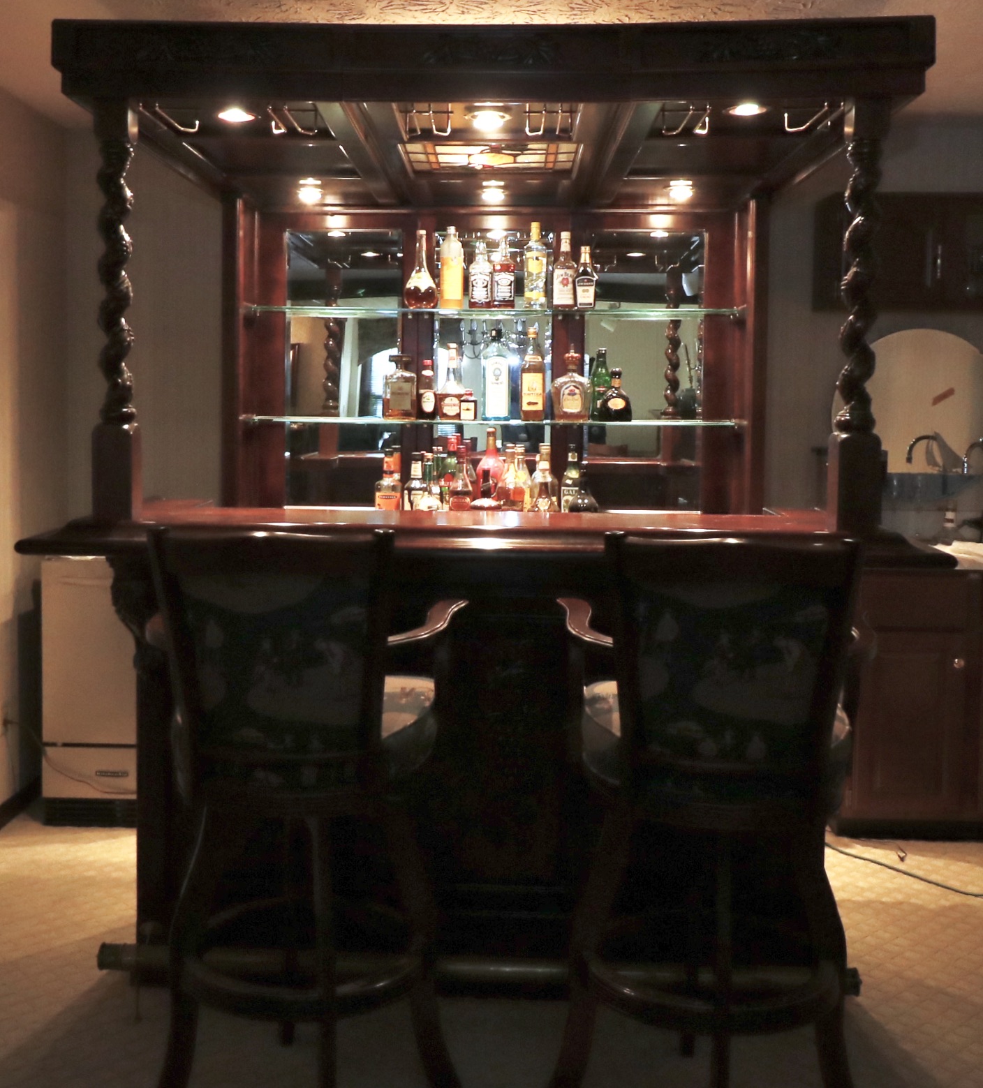 English Pub Style Freestanding Bar with Illuminated Stained Glass Canopy