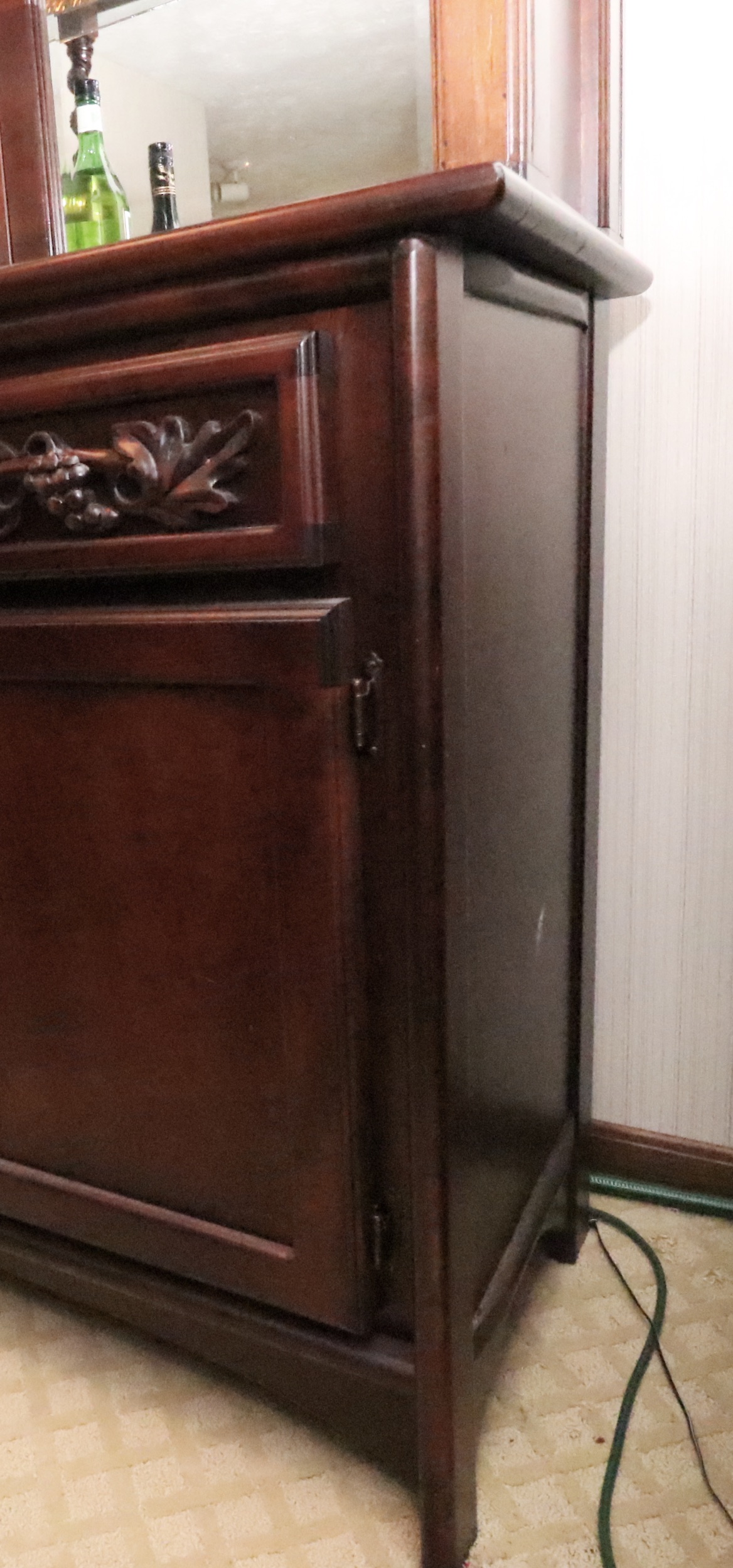 English Pub Style Freestanding Bar with Illuminated Stained Glass Canopy