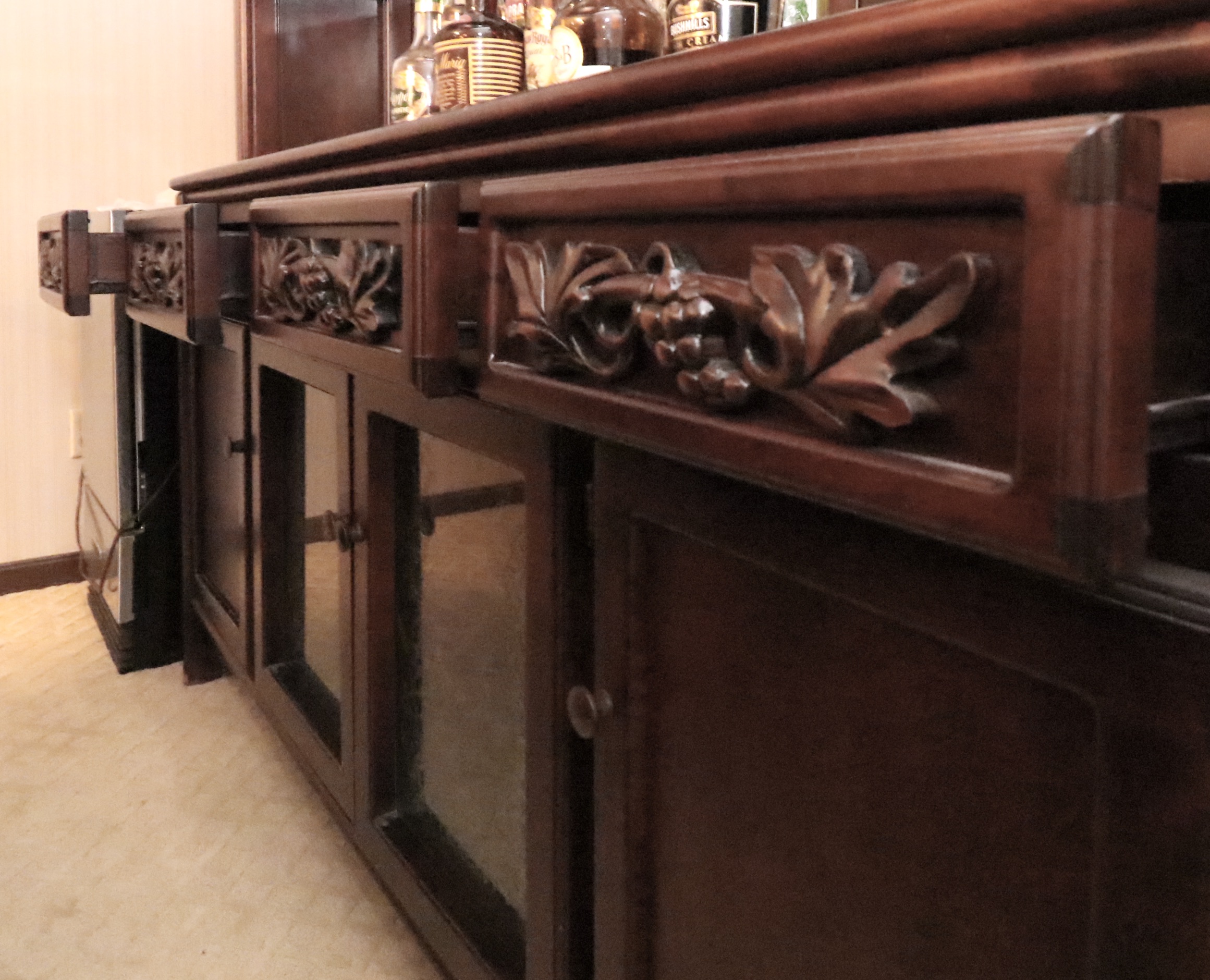 English Pub Style Freestanding Bar with Illuminated Stained Glass Canopy