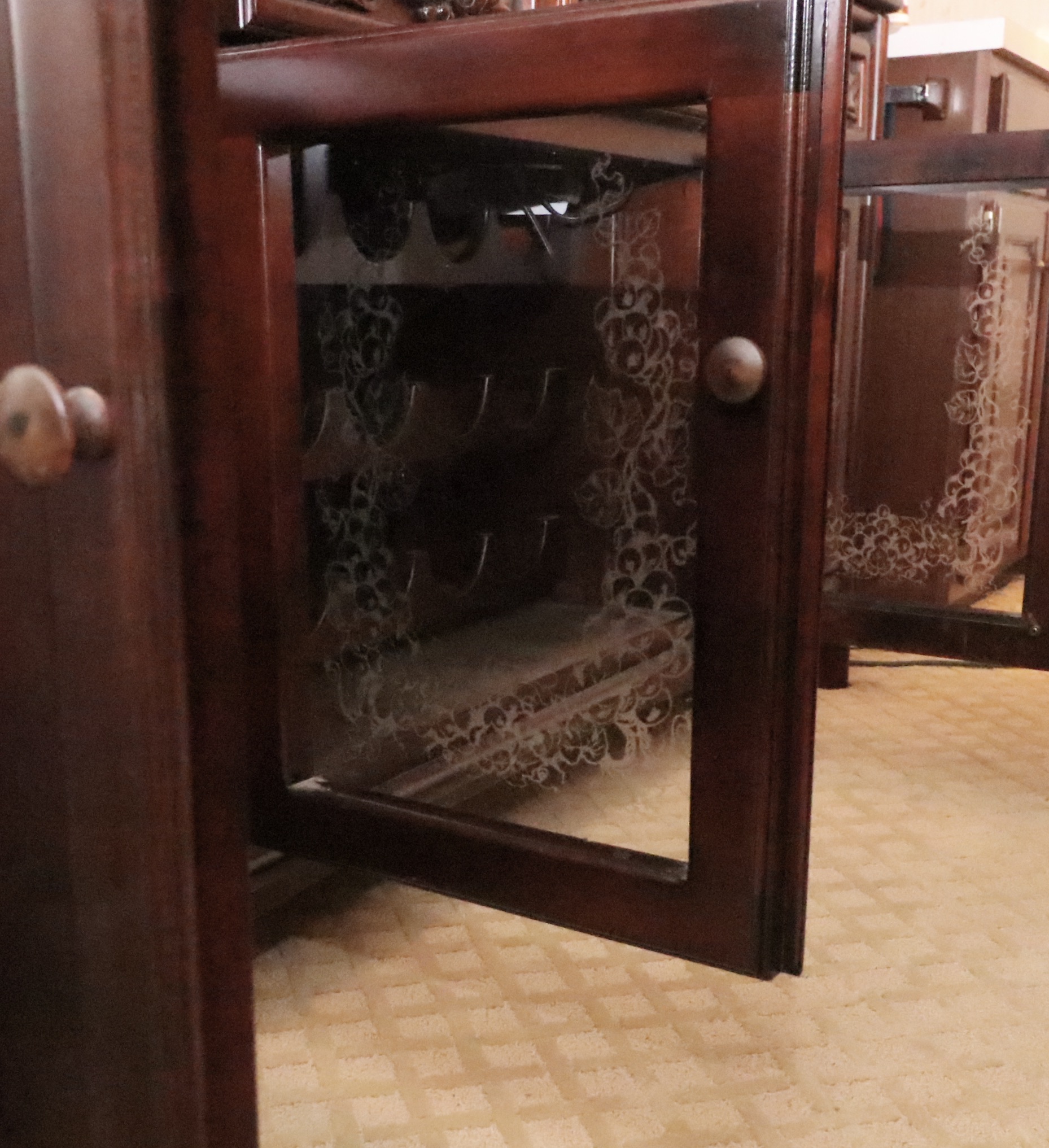 English Pub Style Freestanding Bar with Illuminated Stained Glass Canopy