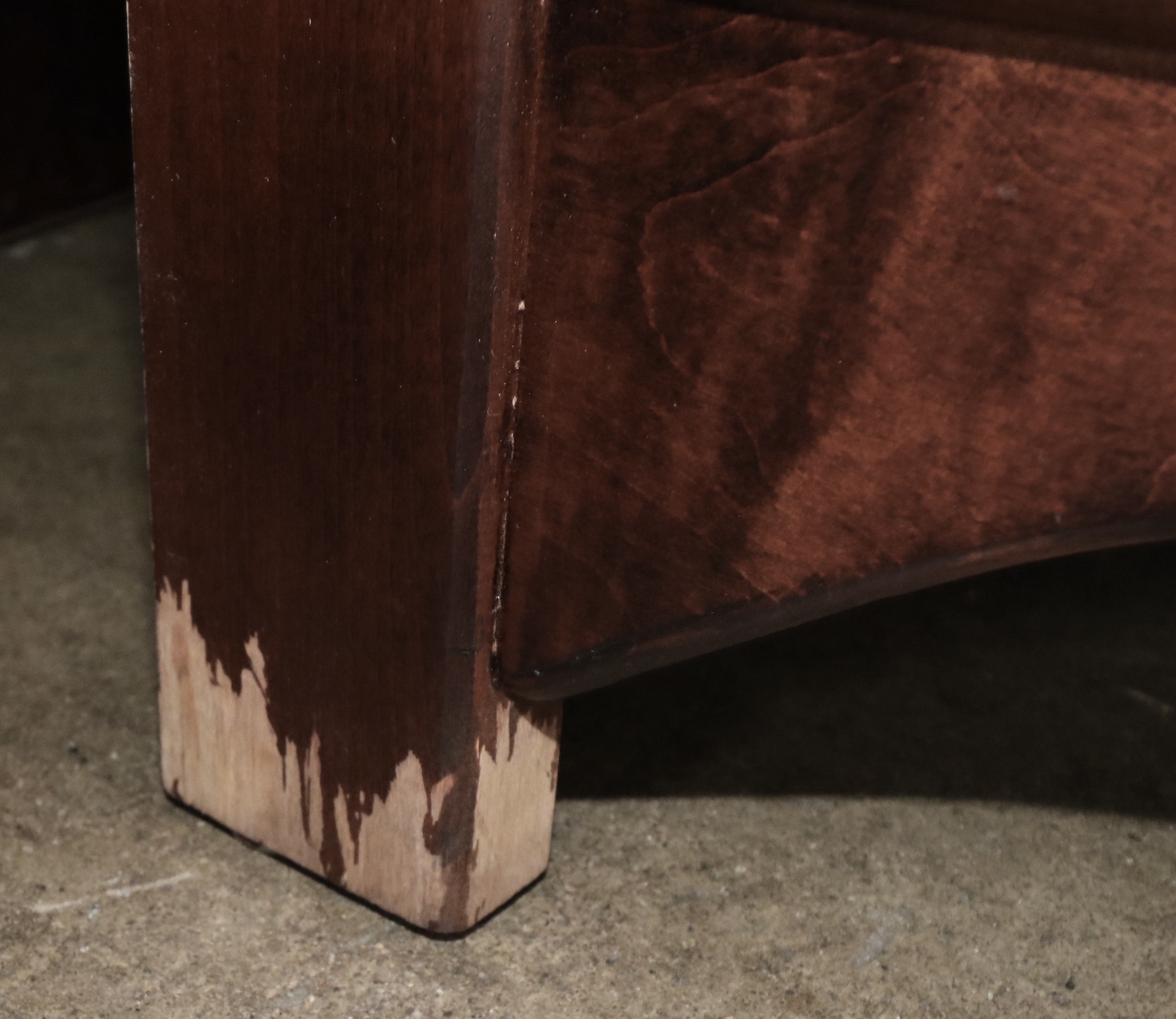 English Pub Style Freestanding Bar with Illuminated Stained Glass Canopy