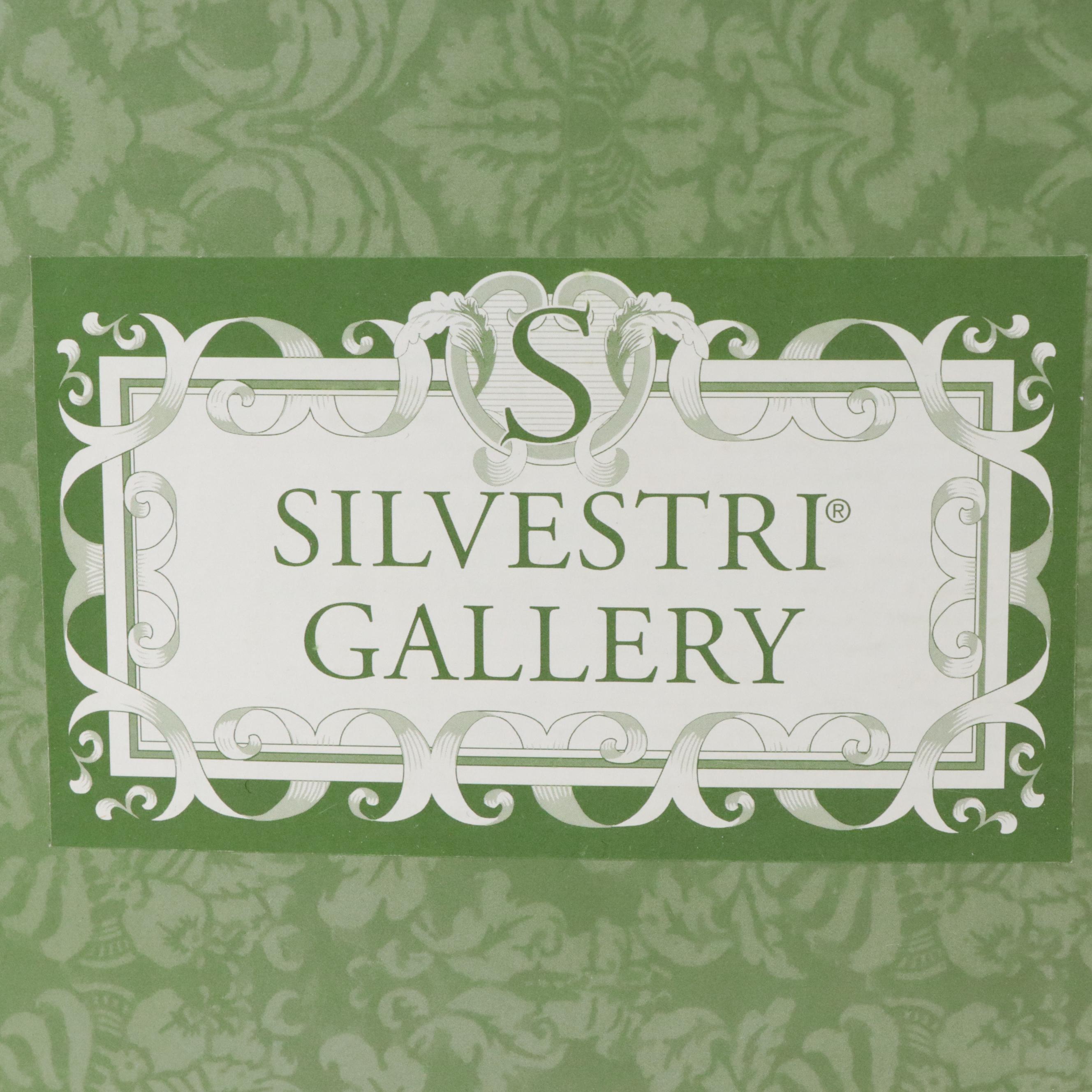 Silvestri Plastic and Velveteen Christmas Tree Toppers