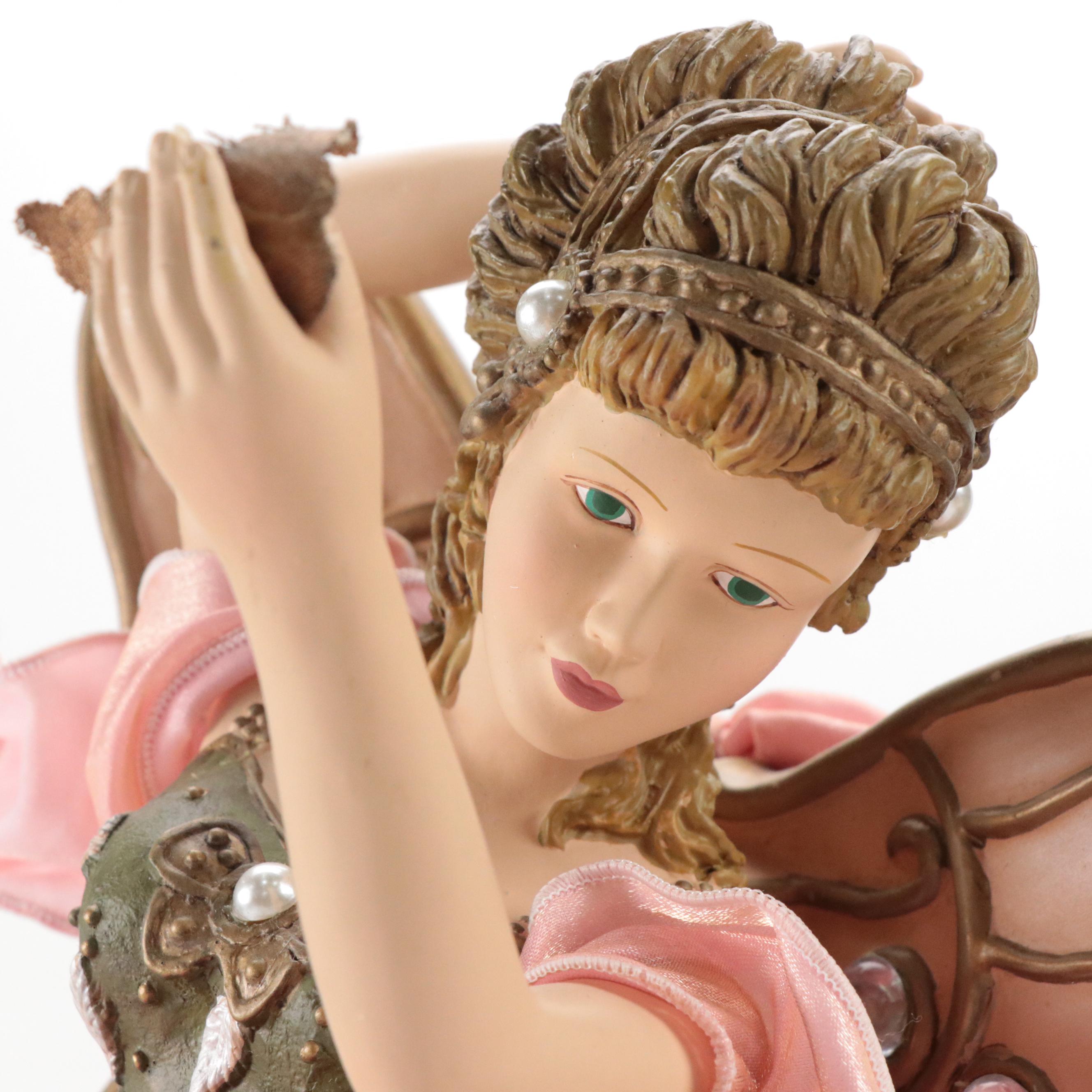 Silvestri Plastic and Velveteen Christmas Tree Toppers