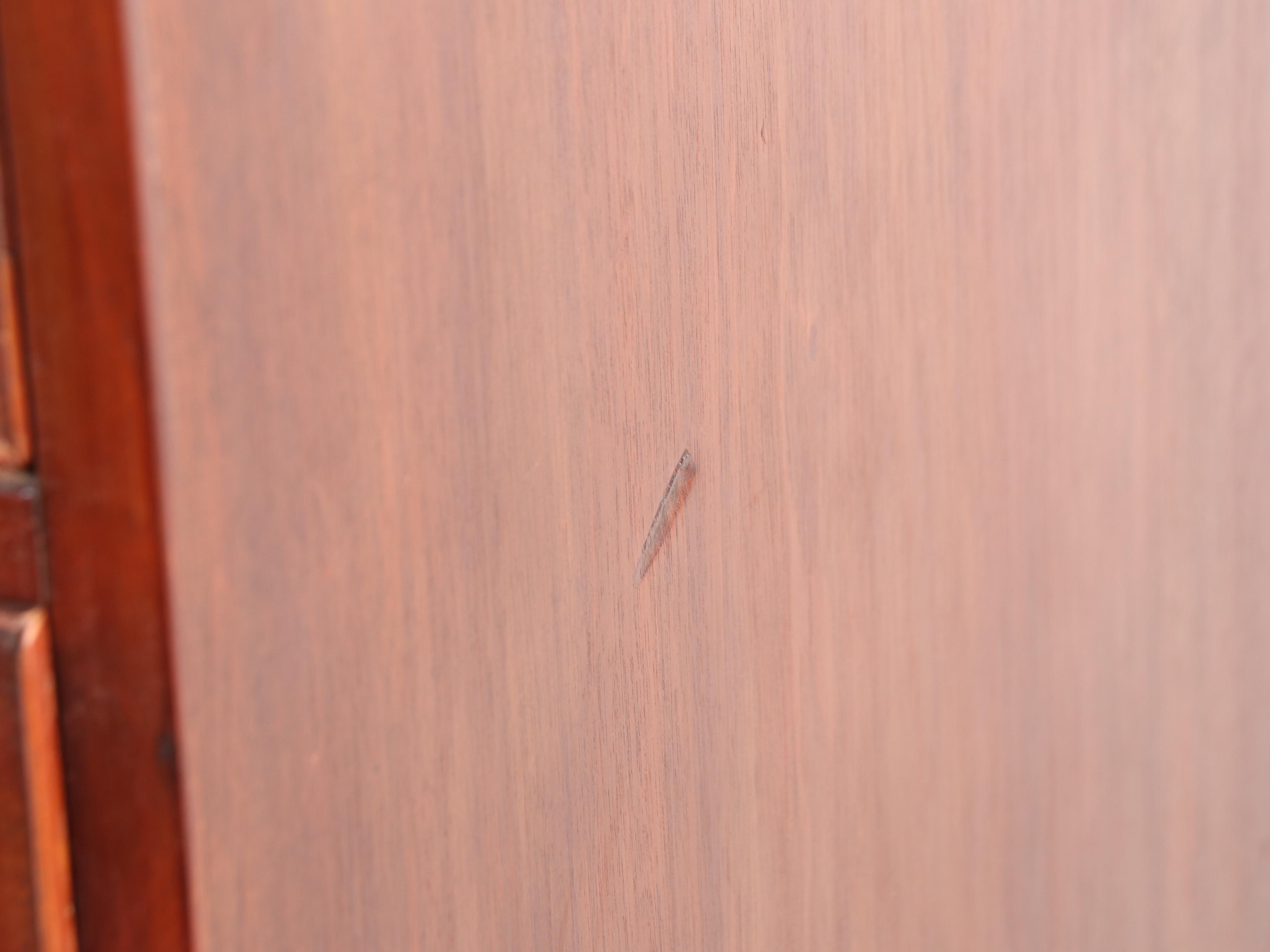 Federal Flame Mahogany and String-Inlaid Butler's Desk, Early 19th Century