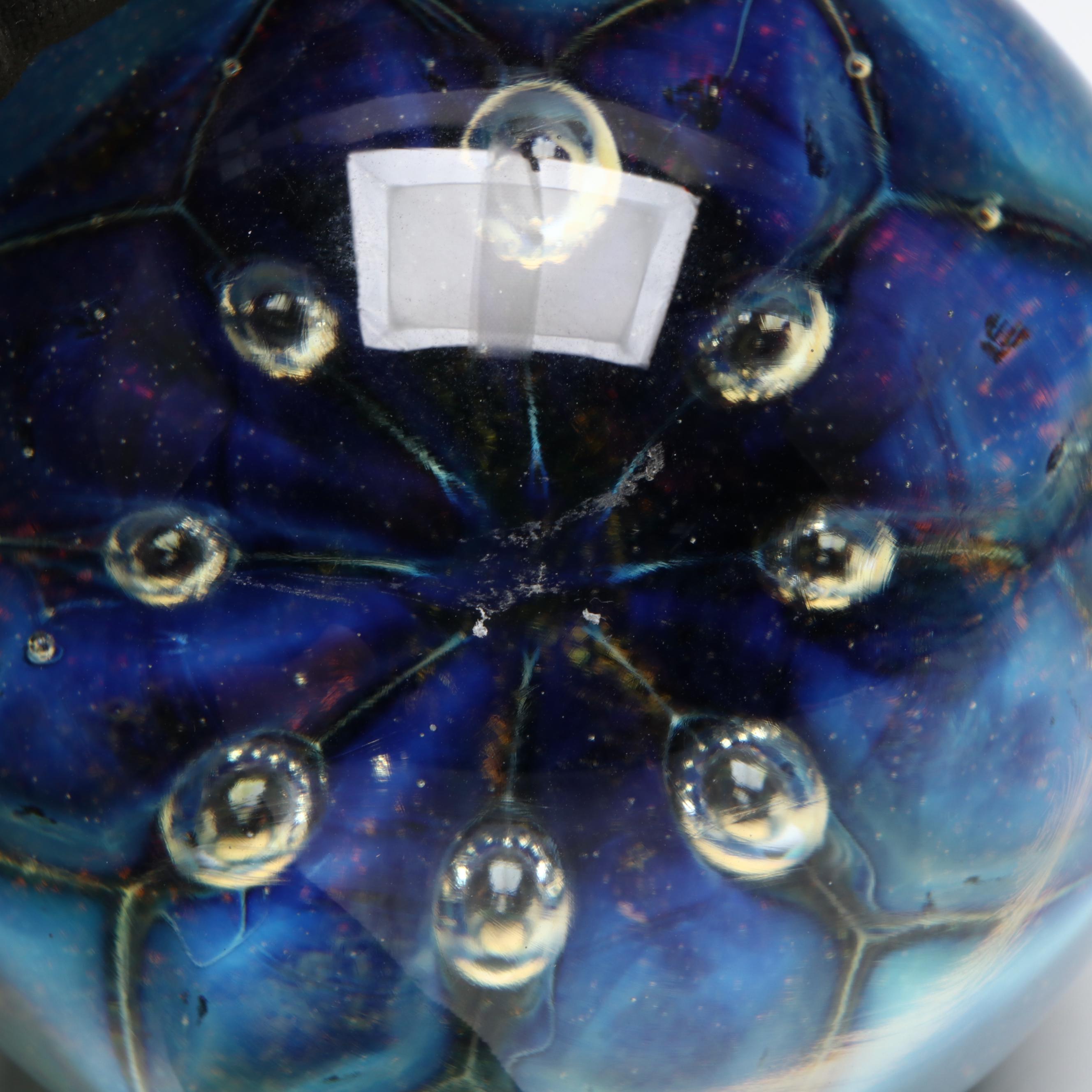 Robert Eickholt Art Glass Paperweight