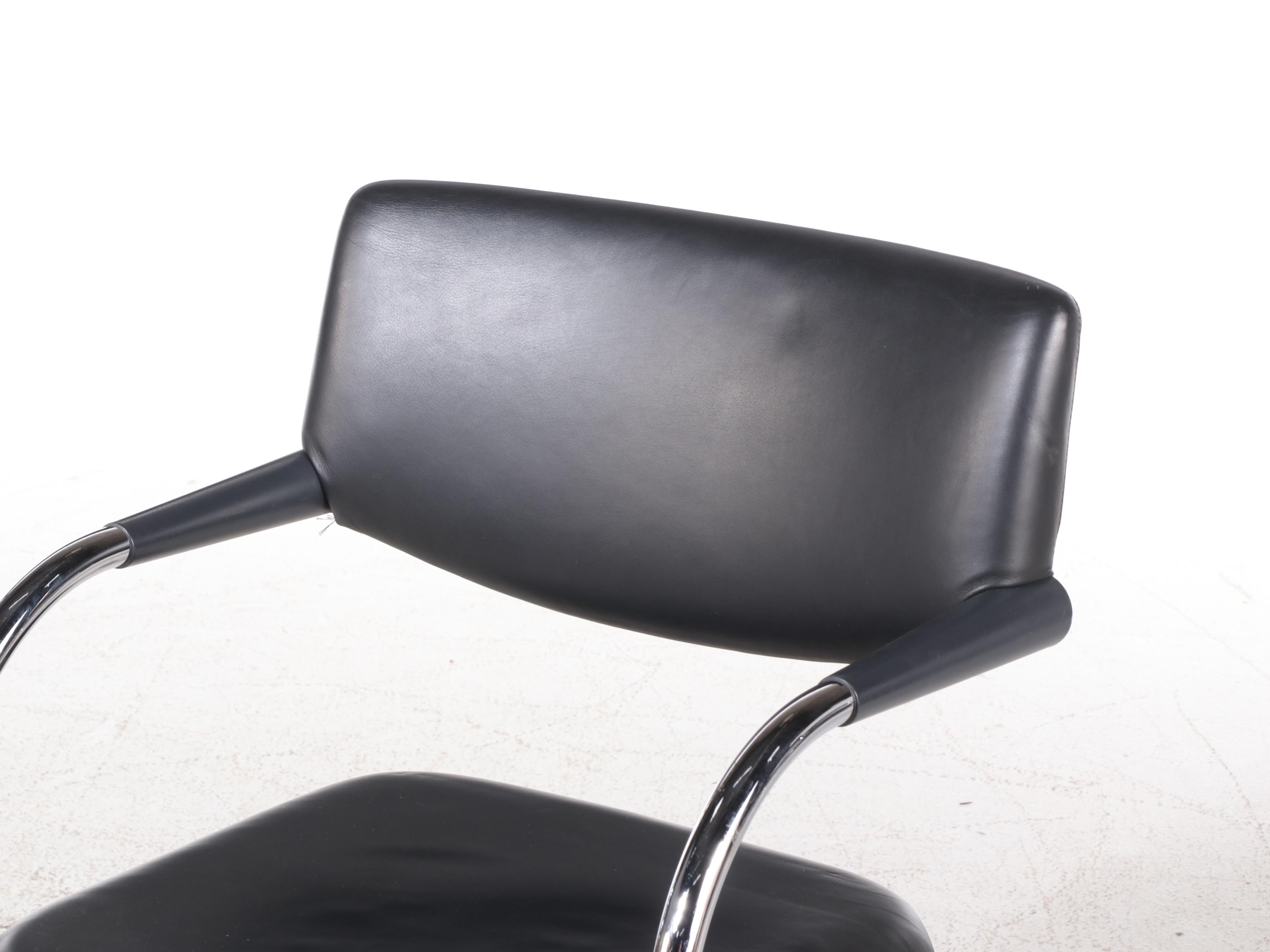 Antonio Citterio fo Vitra "Visasoft Visavis" Chrome and Leather Armchairs