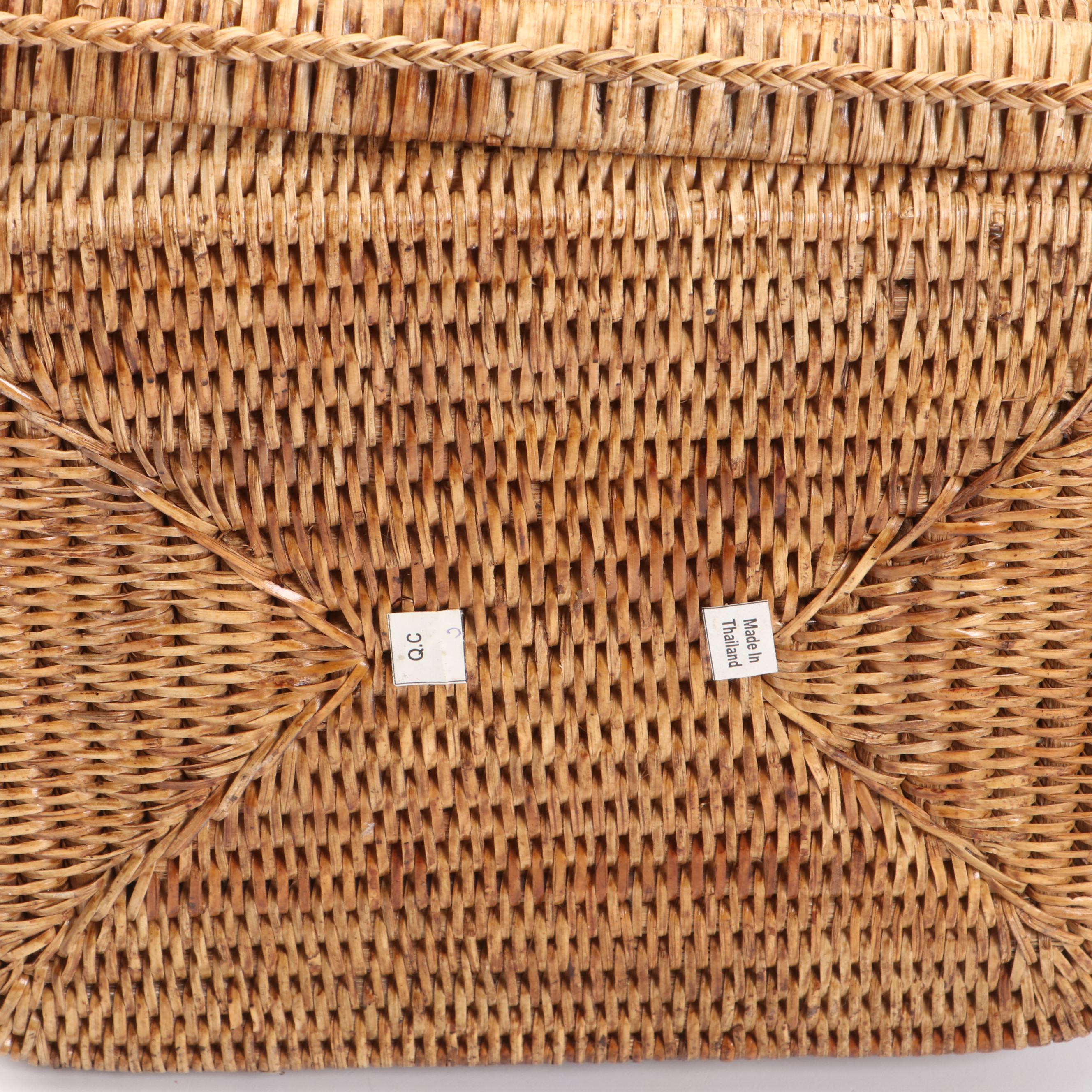 Rattan Covered Plastic Ice Bucket or Cooler