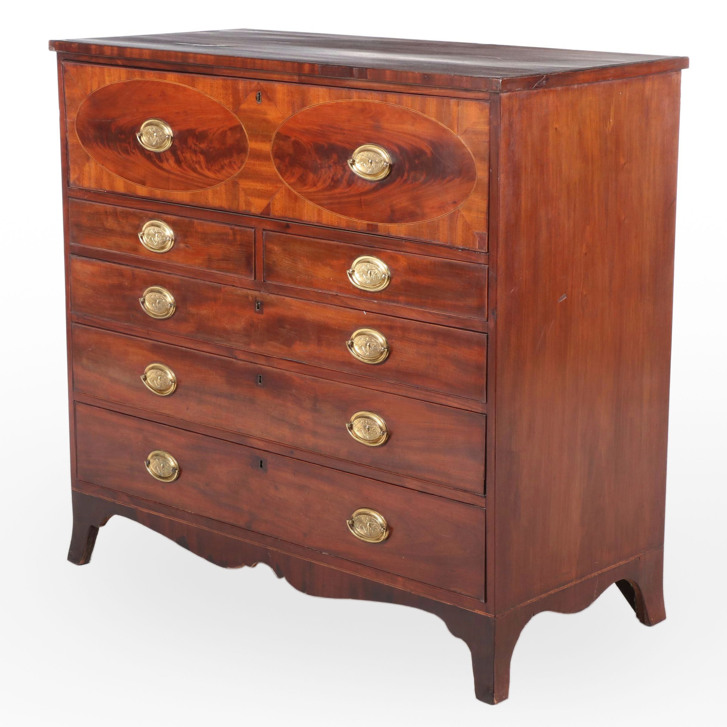 Federal Flame Mahogany and String-Inlaid Butler's Desk, Early 19th Century