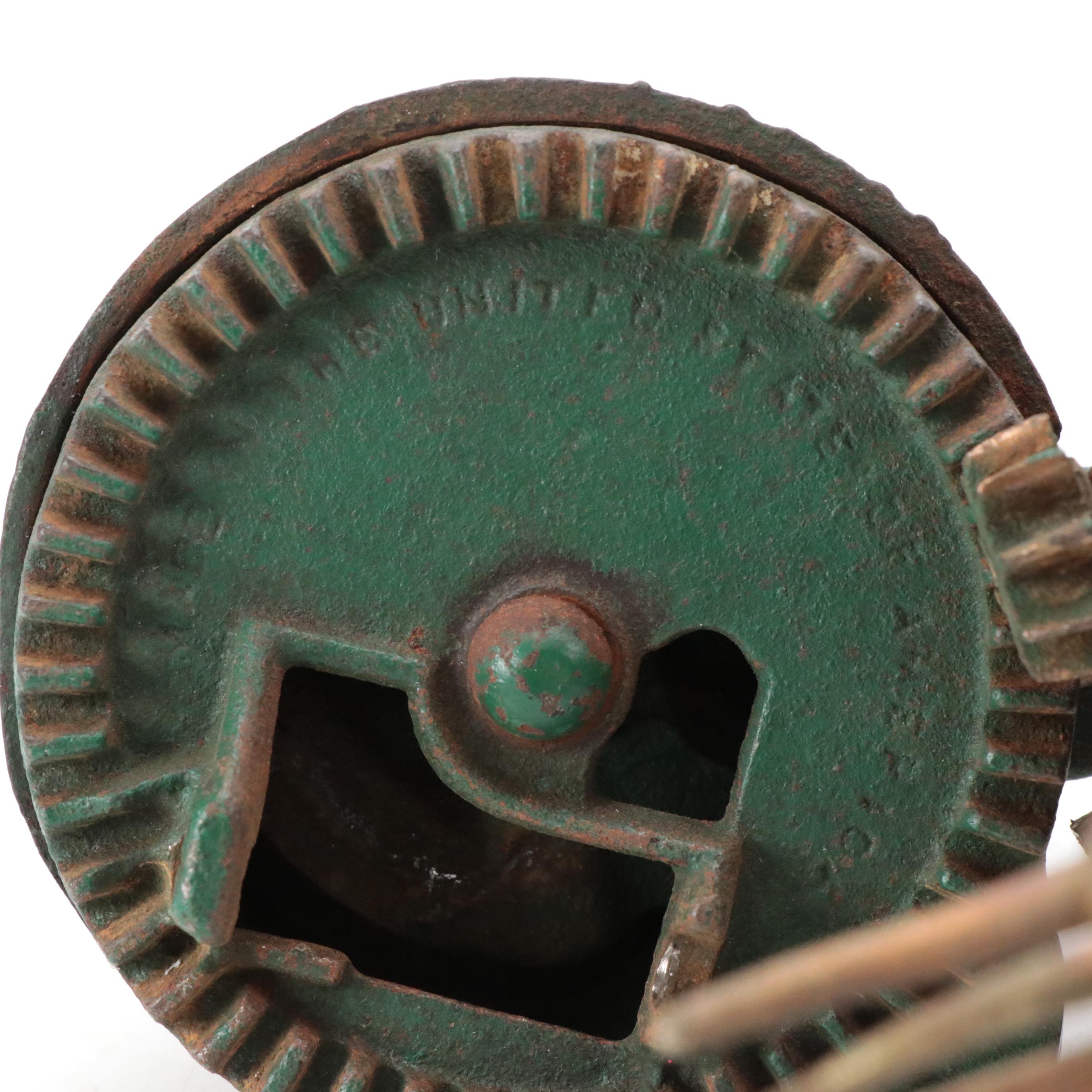 Reading Green Cast Iron Apple Peeler, Late 19th Century