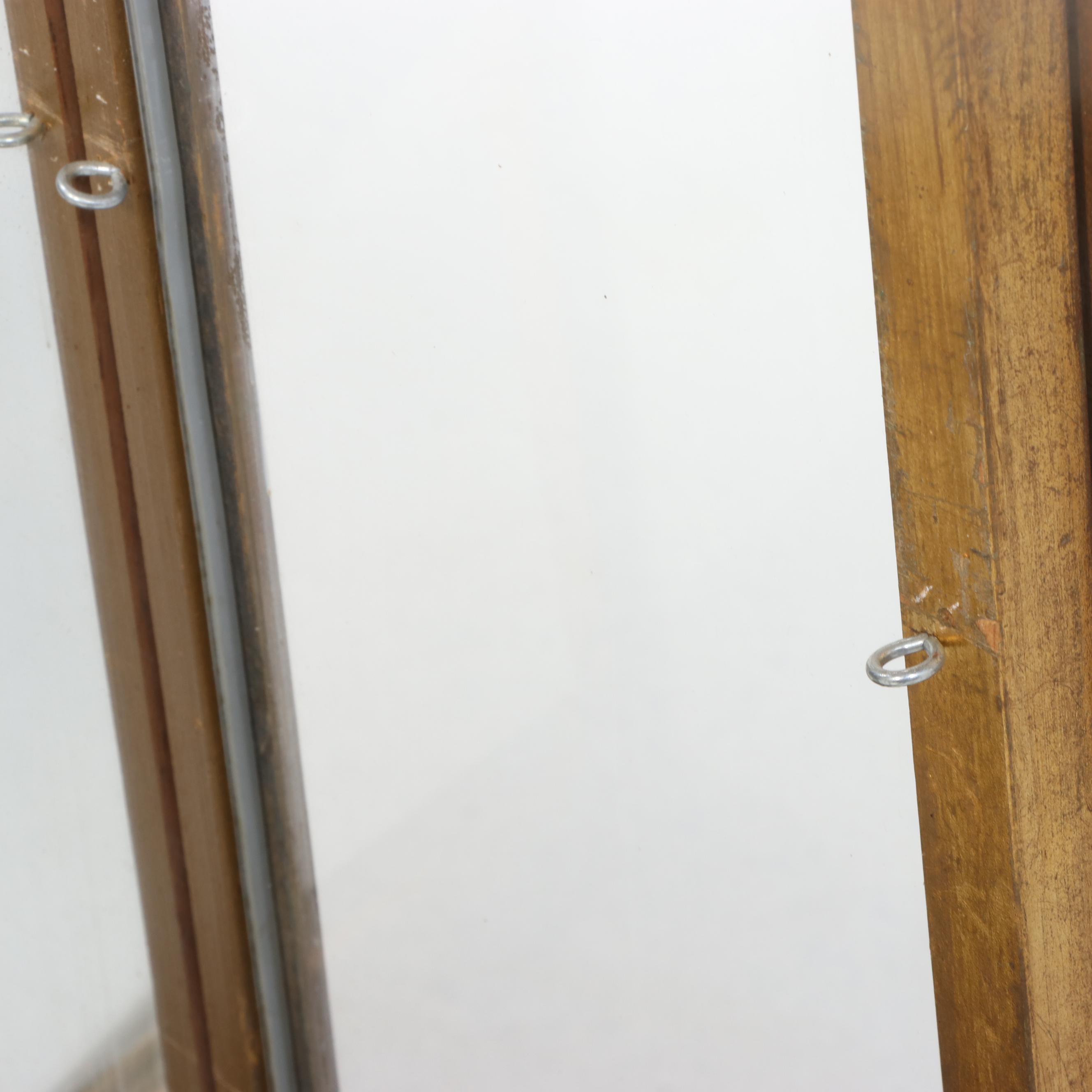 Hollywood Regency Style Giltwood Obelisk-Shaped Curio Cabinet, 20th Century