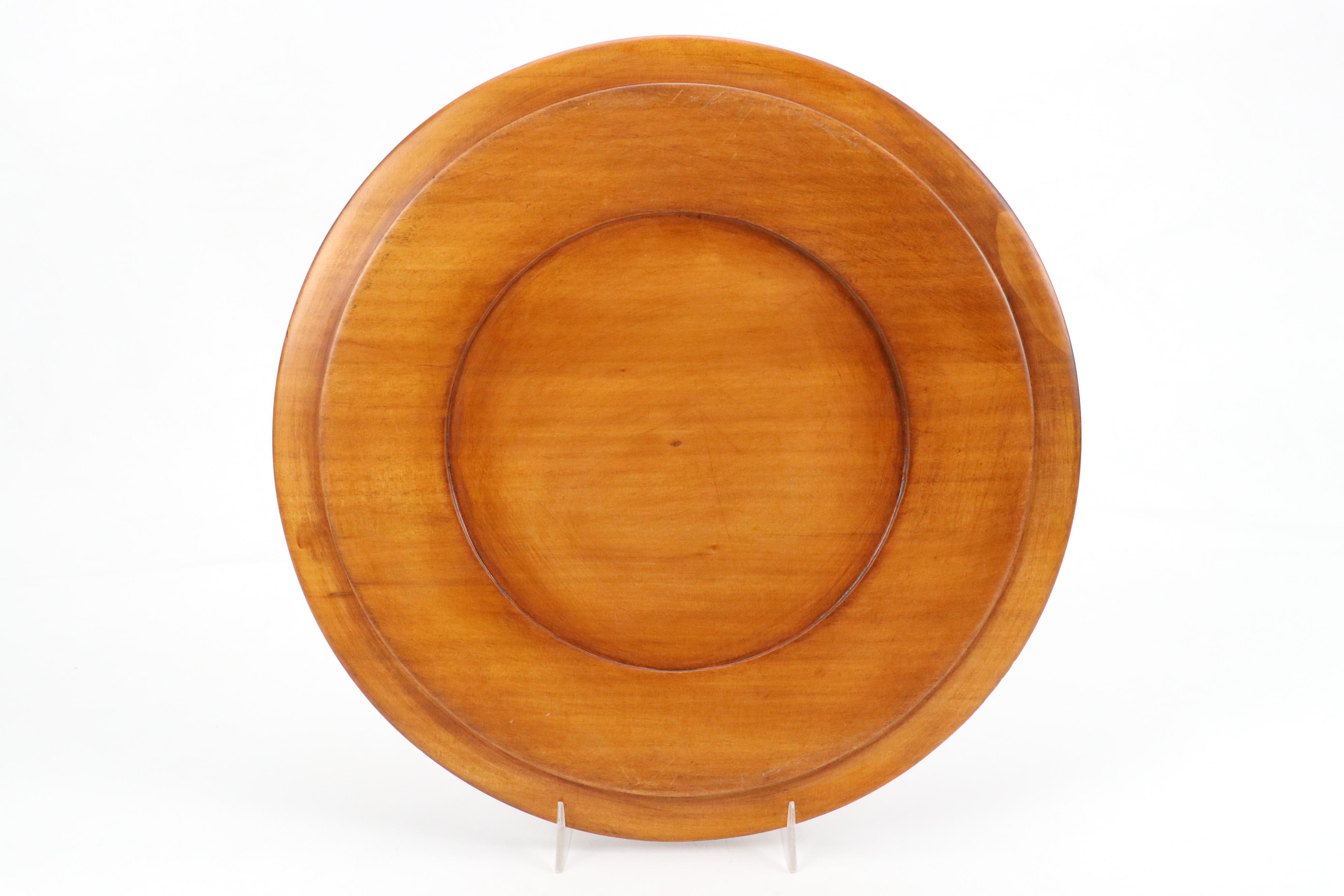 Wooden Round Cake Plates
