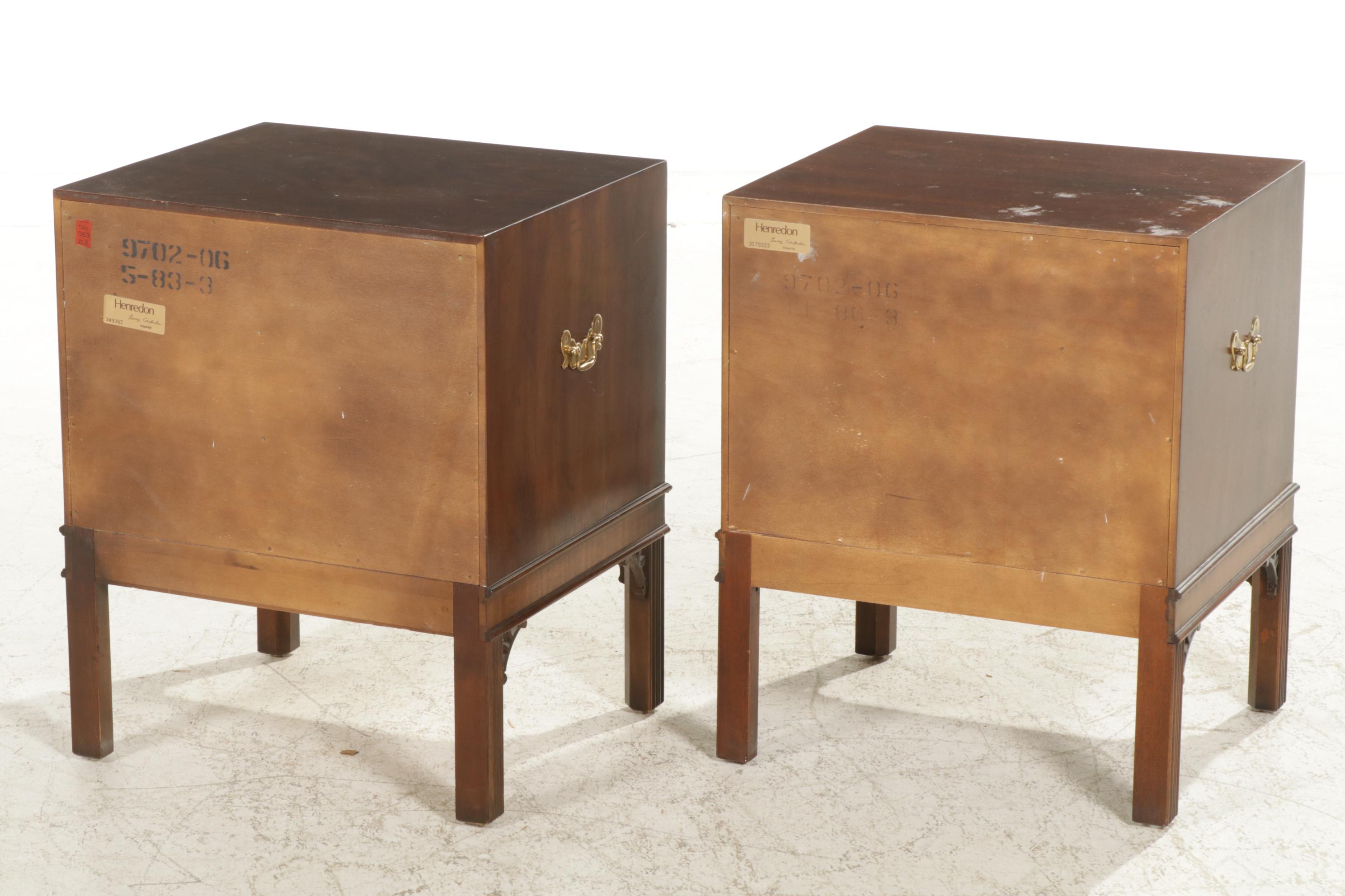 Pair of Henredon "Aston Court" Chippendale Style Mahogany Nightstands