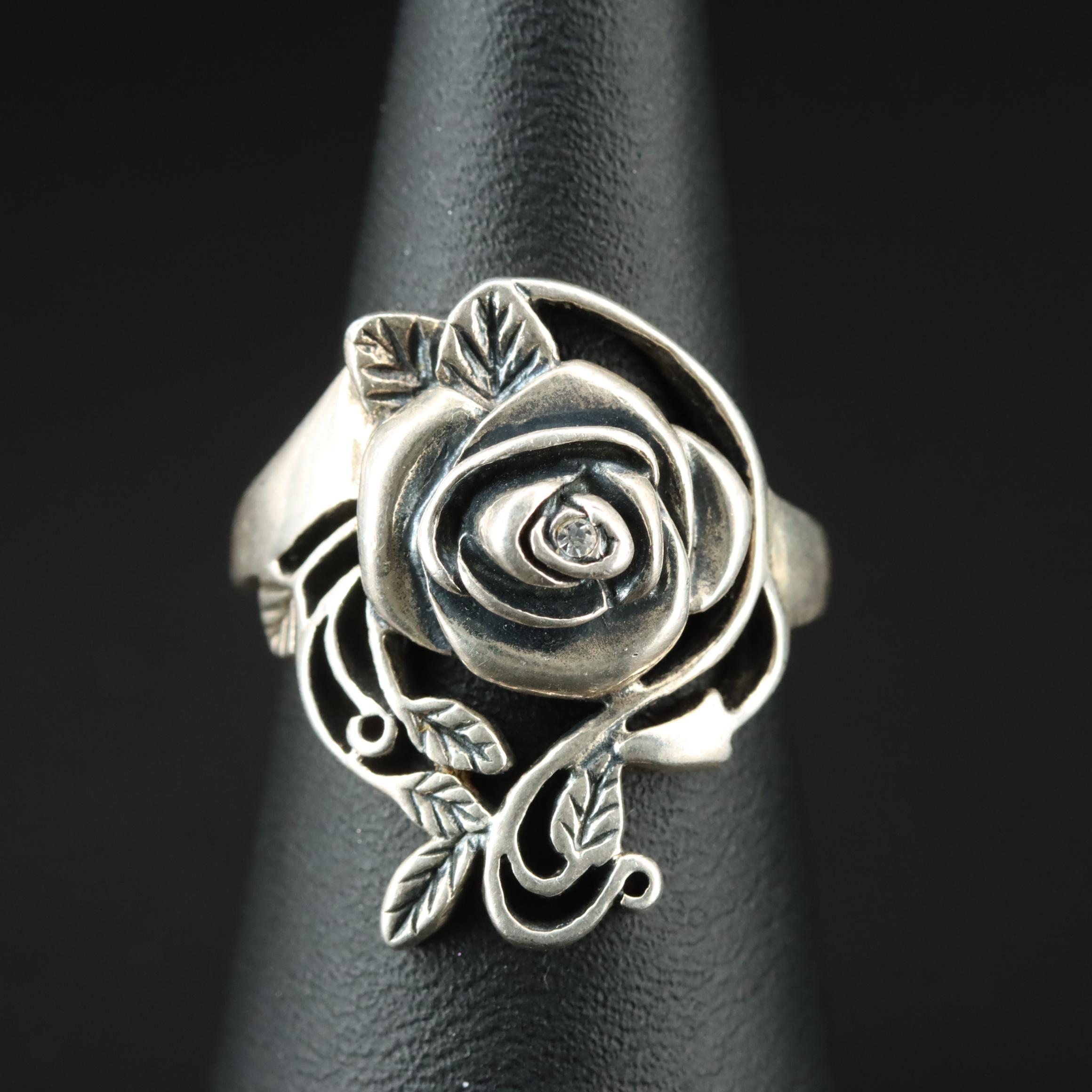 Avon Sterling Rhinestone Flower Ring