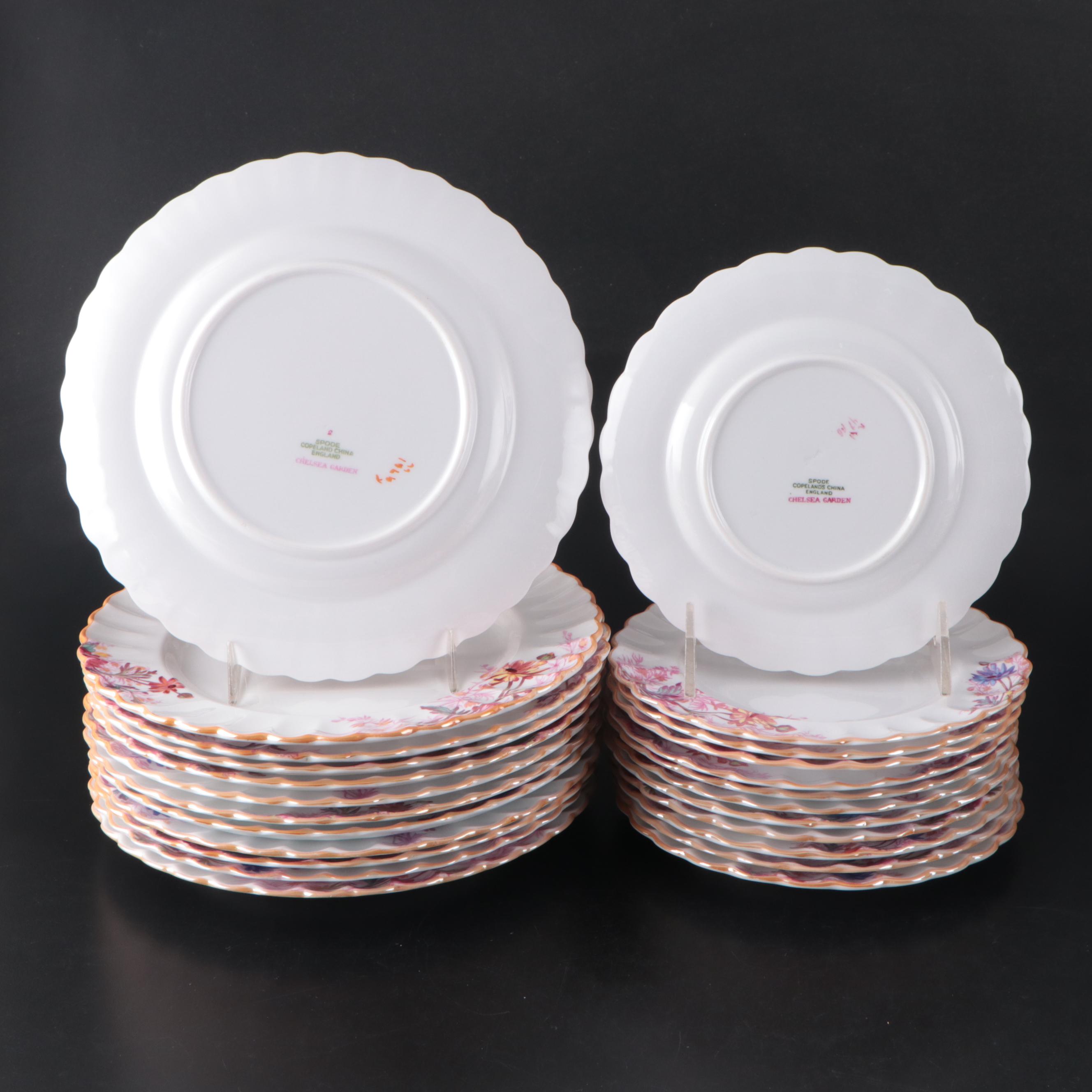 Spode "Chelsea Garden" Scalloped Mustard Trim Dinnerware, Mid to Late 20th C.