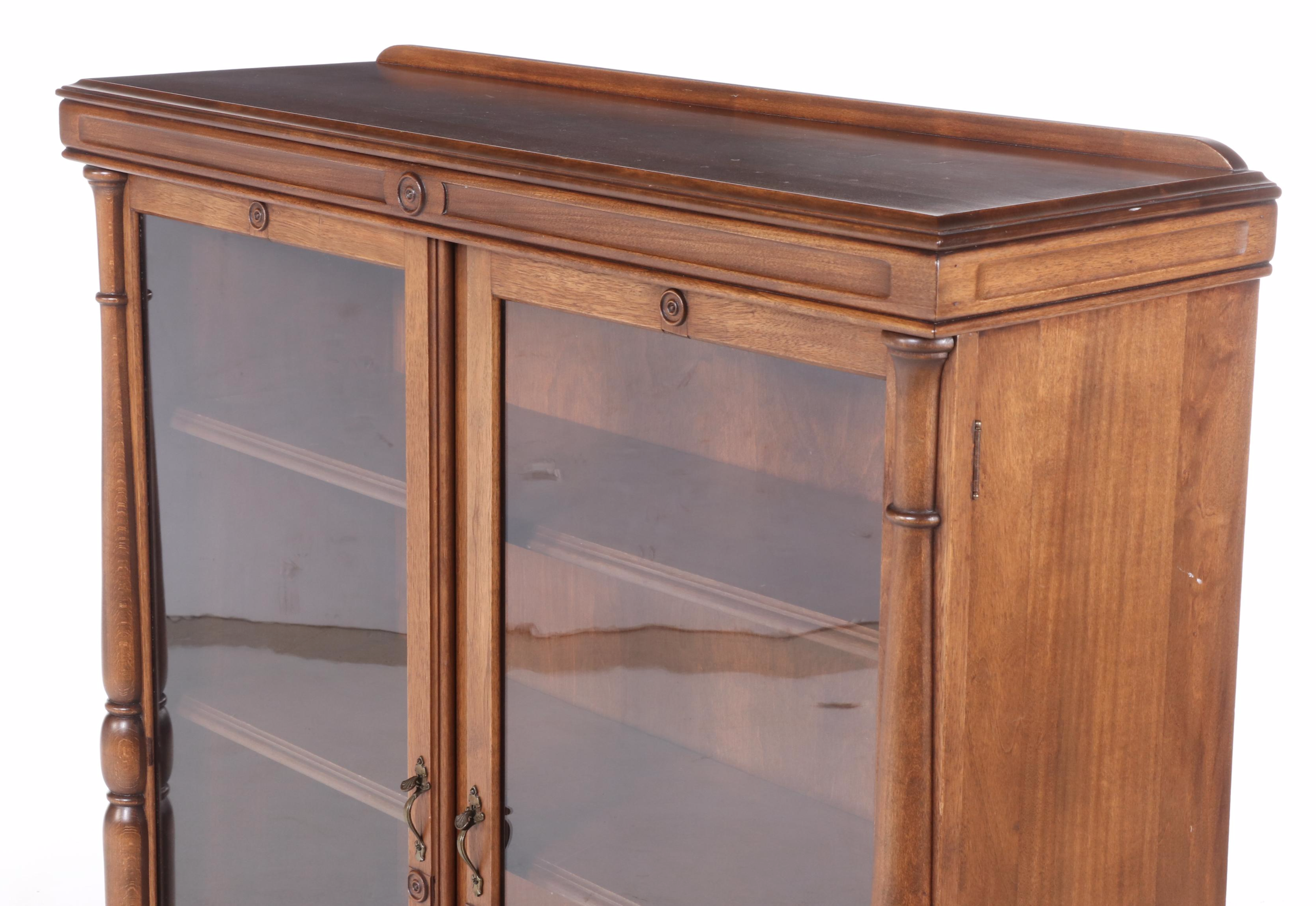 F. S. Kelly Furniture Co. Wooden China Cabinet, Early to Mid-20th Century