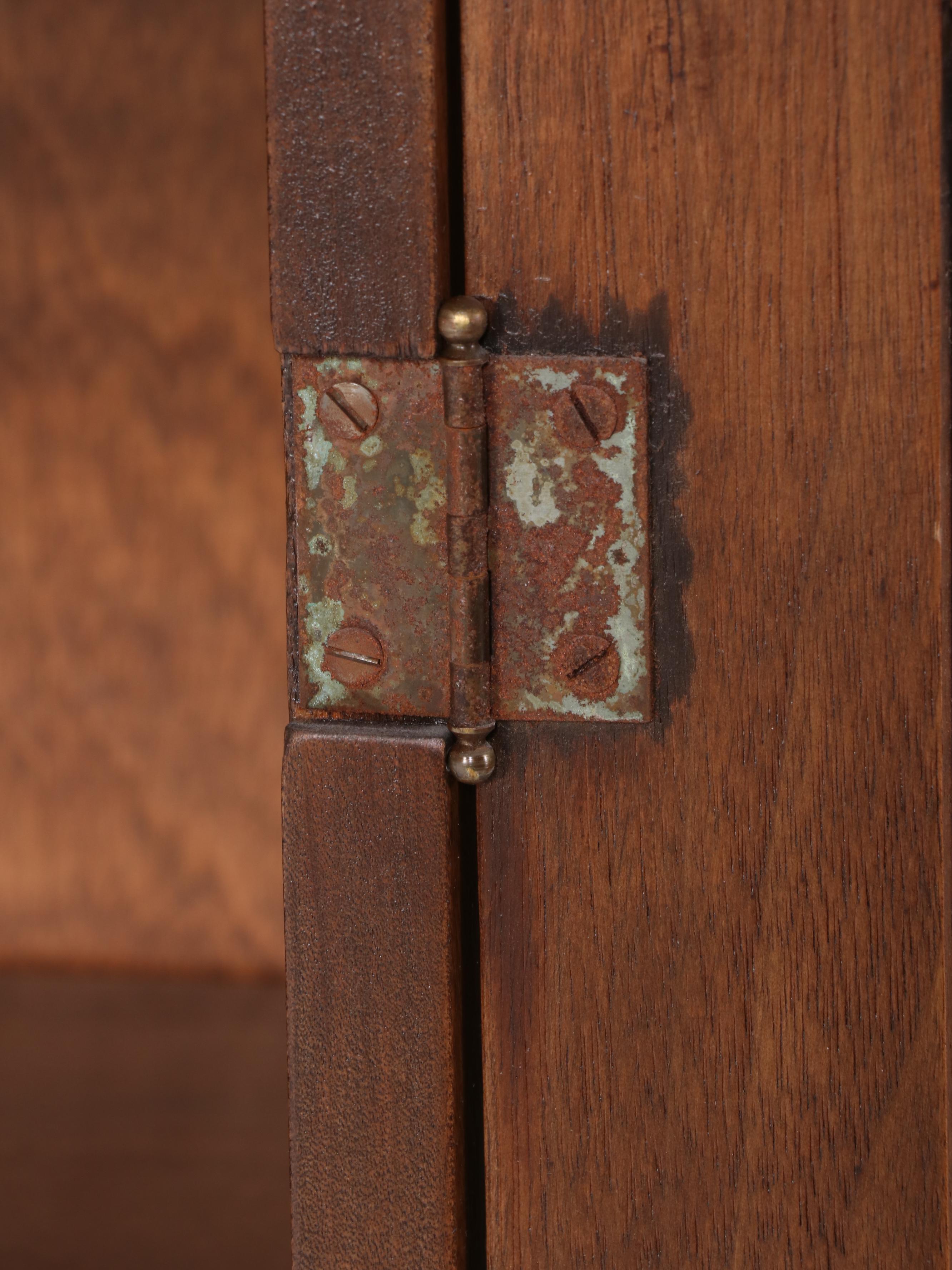 F. S. Kelly Furniture Co. Wooden China Cabinet, Early to Mid-20th Century