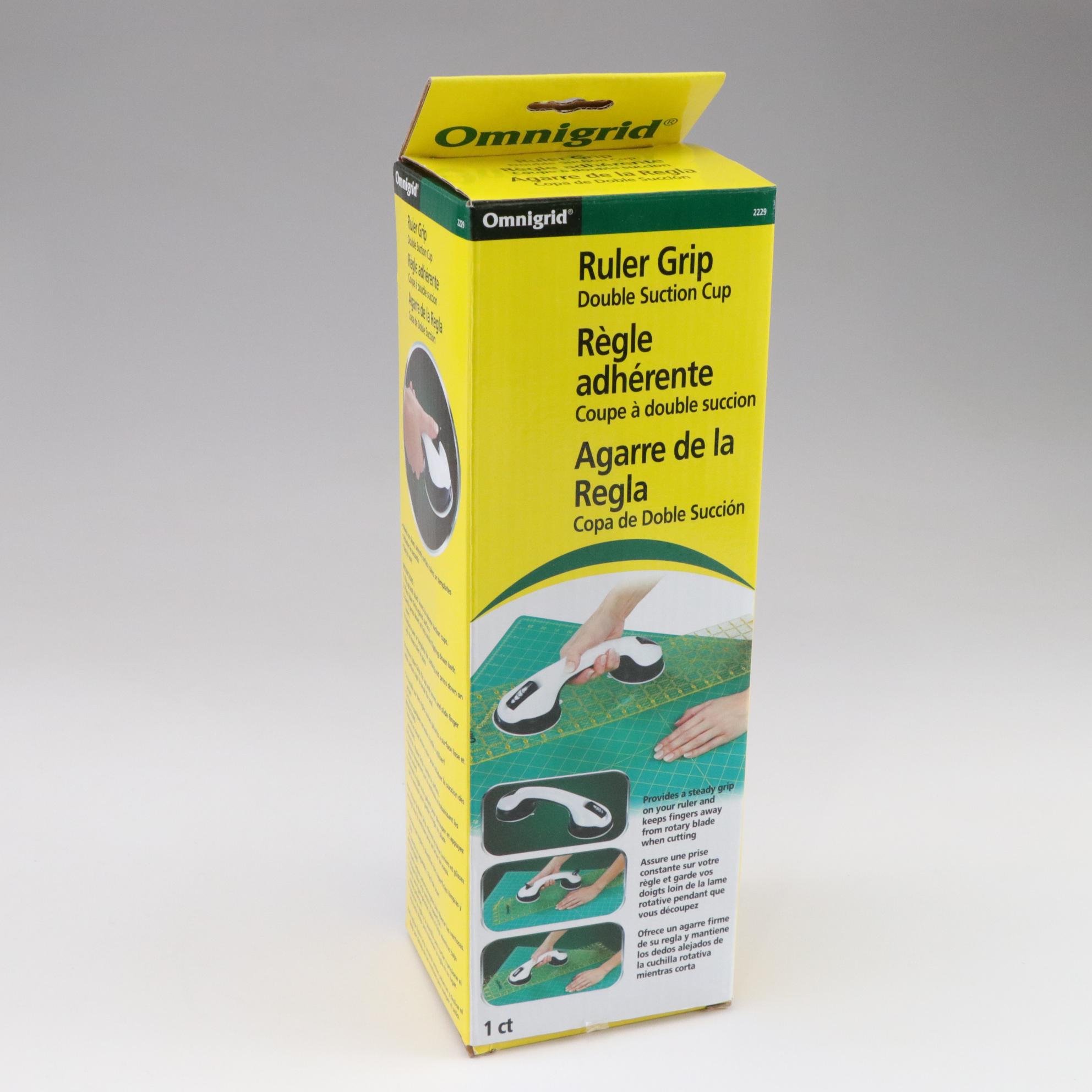 Huskylock 901 Serger Sewing Machine with Accessories and Supplies