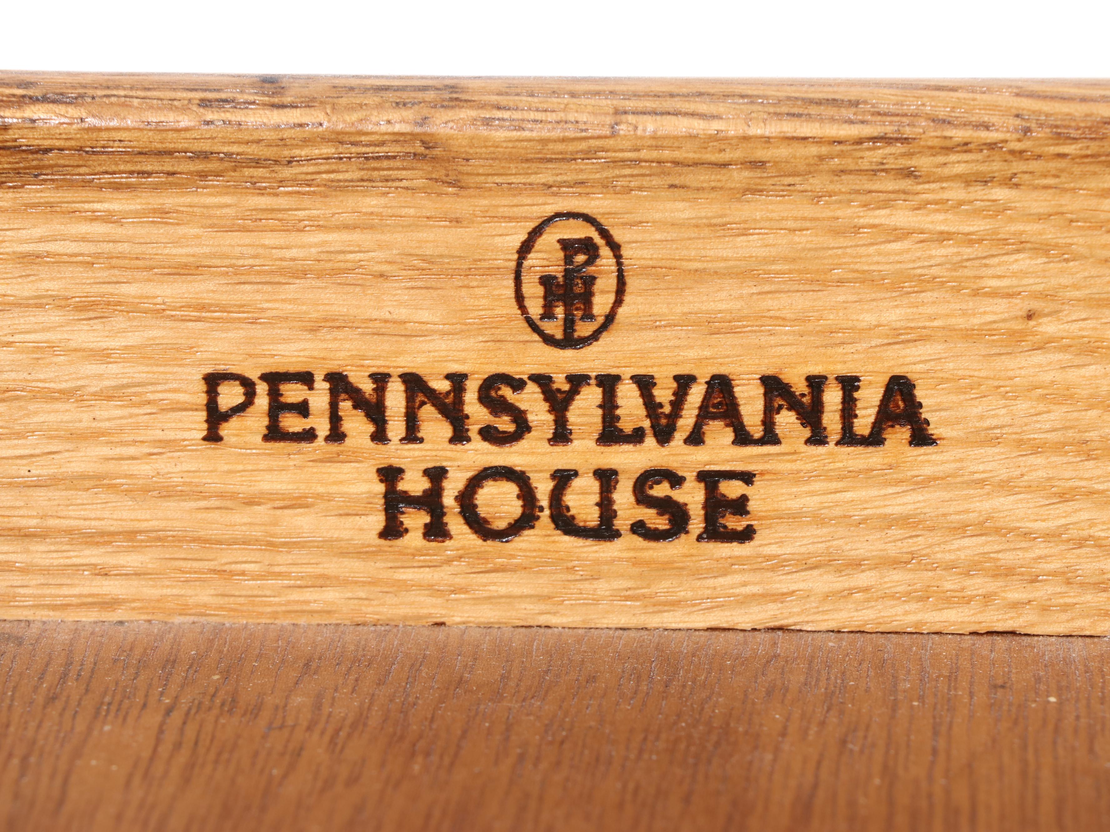 Pair of Pennsylvania House Queen Anne Style Cherry Nightstands