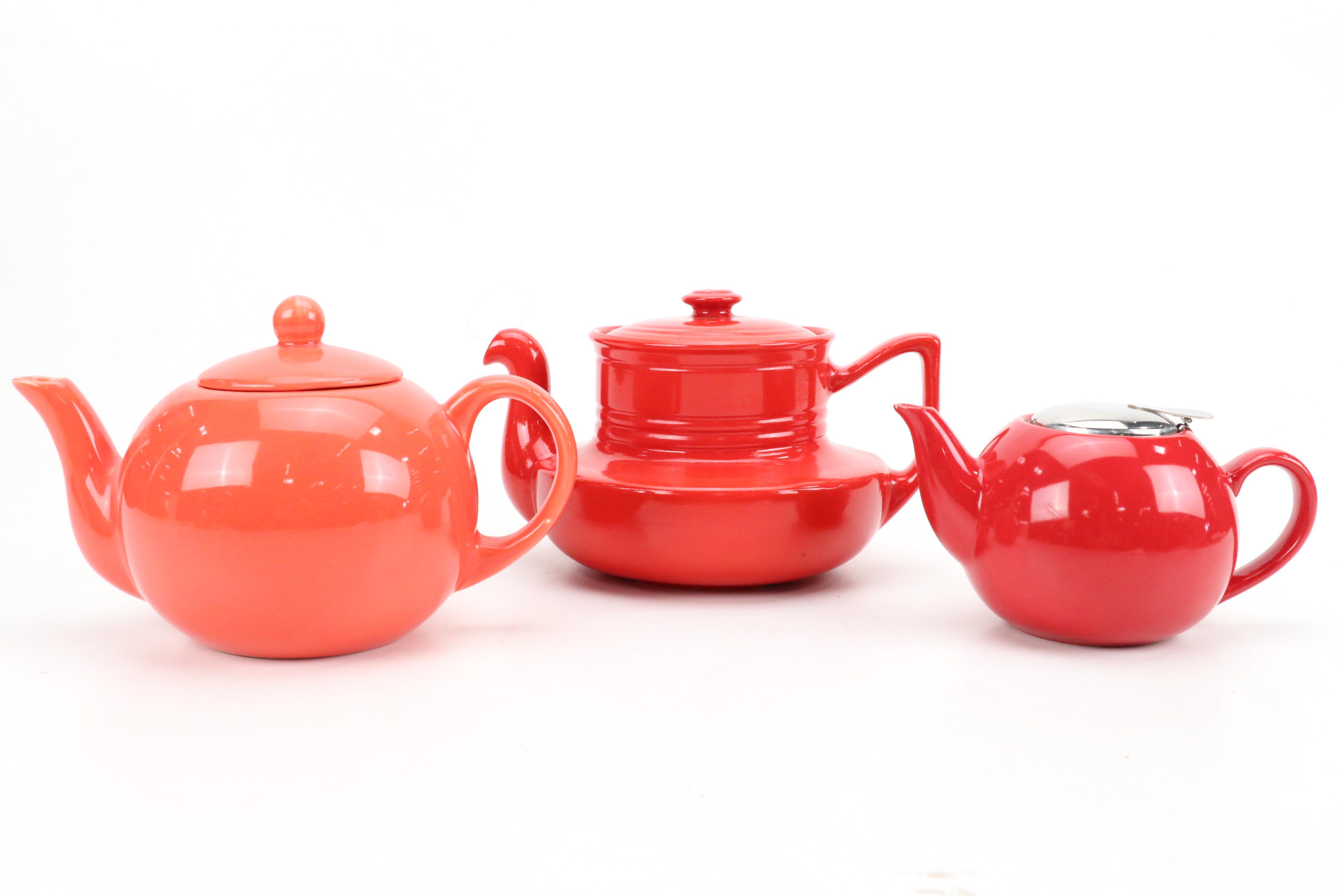 Hall "Chinese Red" Ceramic Coffelator Coffee Pot with Other Ceramic Teapots