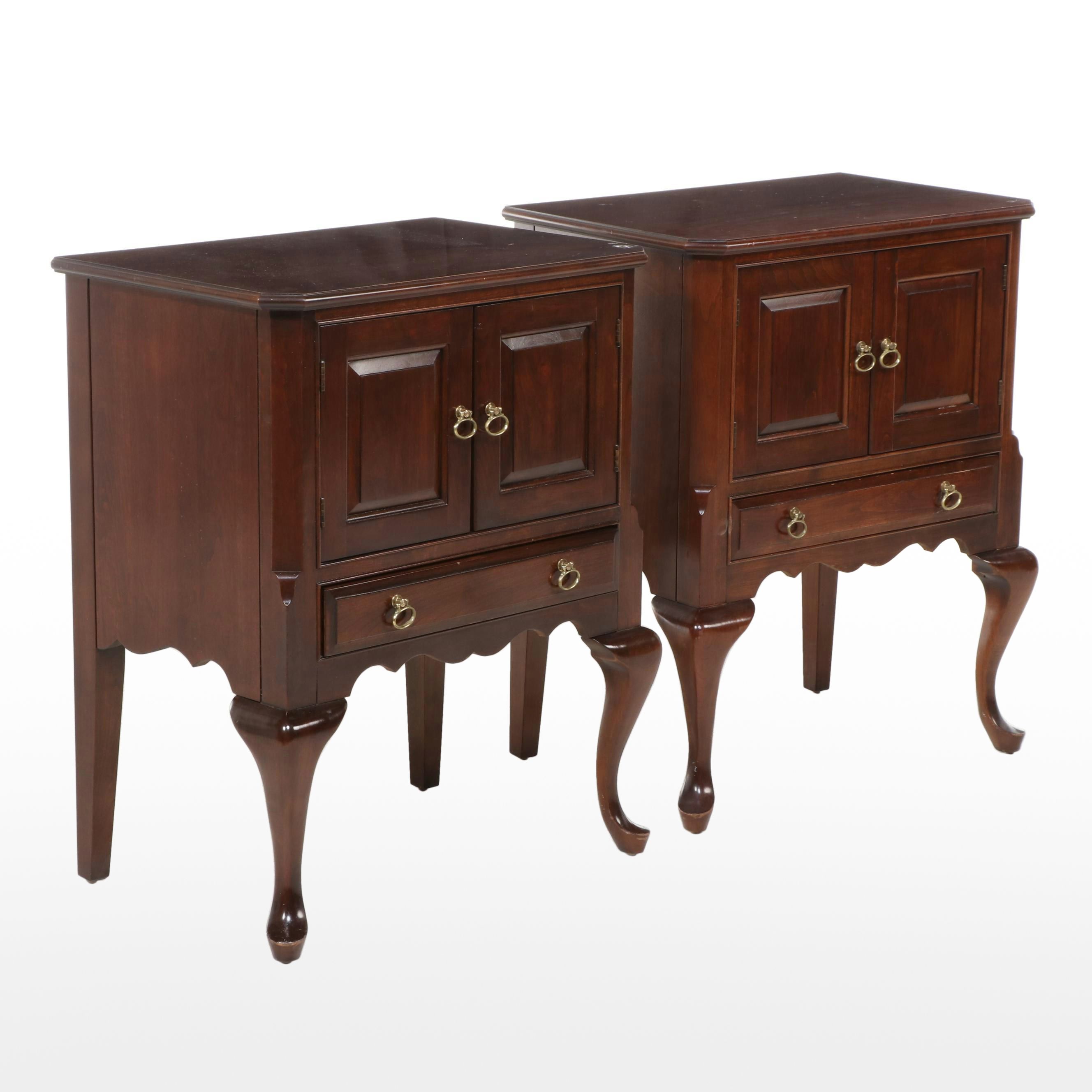 Pair of Pennsylvania House Queen Anne Style Cherry Nightstands