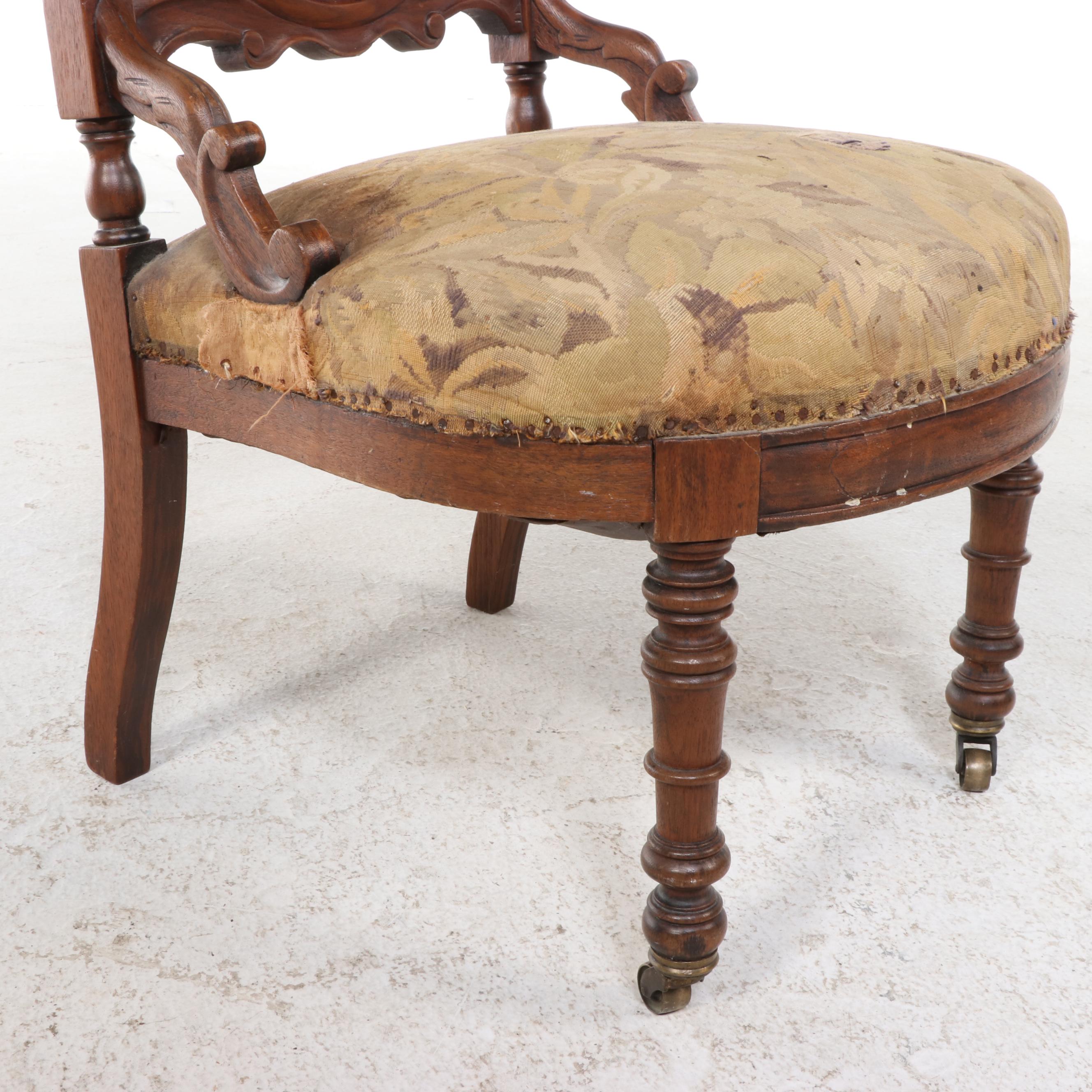 Victorian Rococo Revival Rosewood-Grained Walnut Parlor Chair, Circa 1870