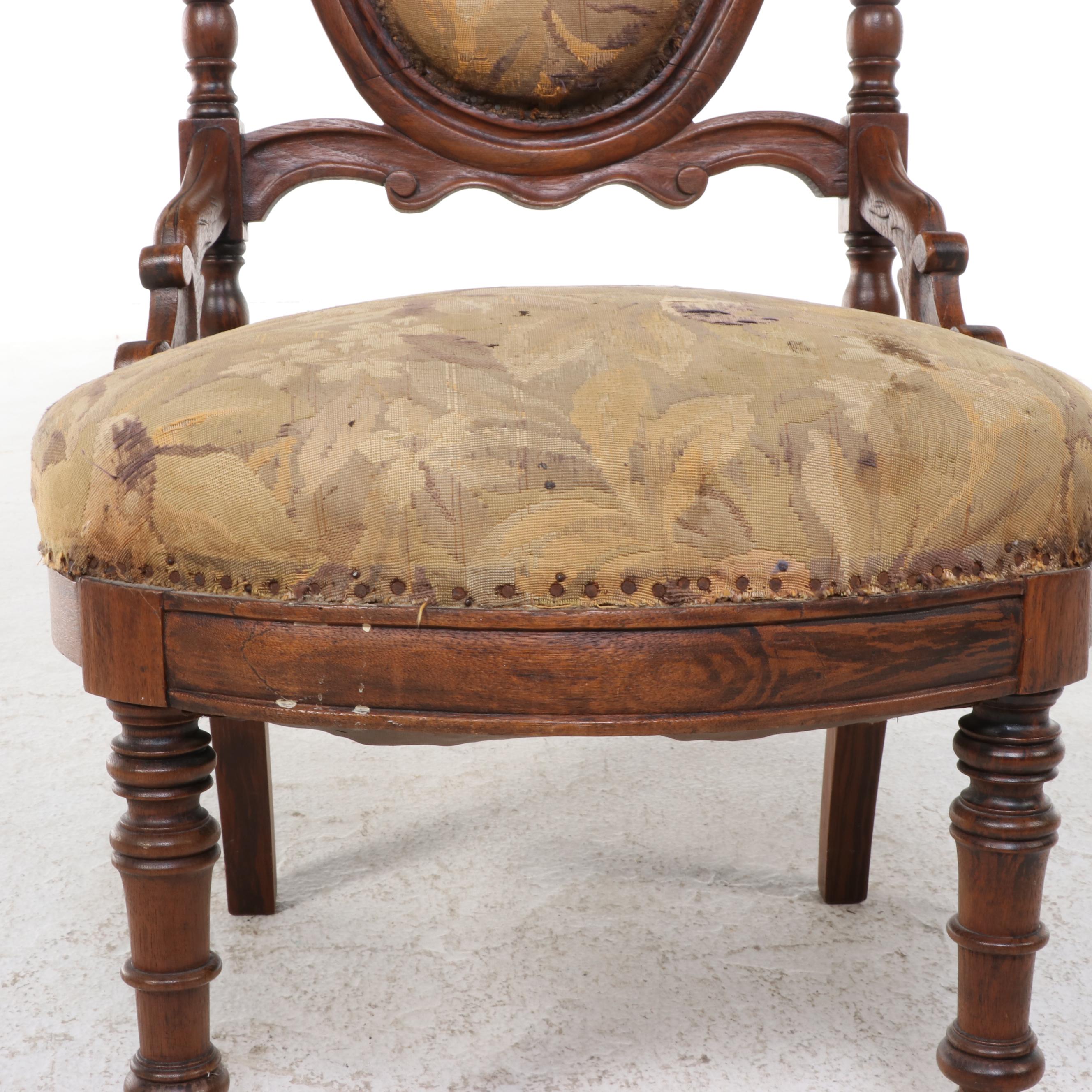 Victorian Rococo Revival Rosewood-Grained Walnut Parlor Chair, Circa 1870