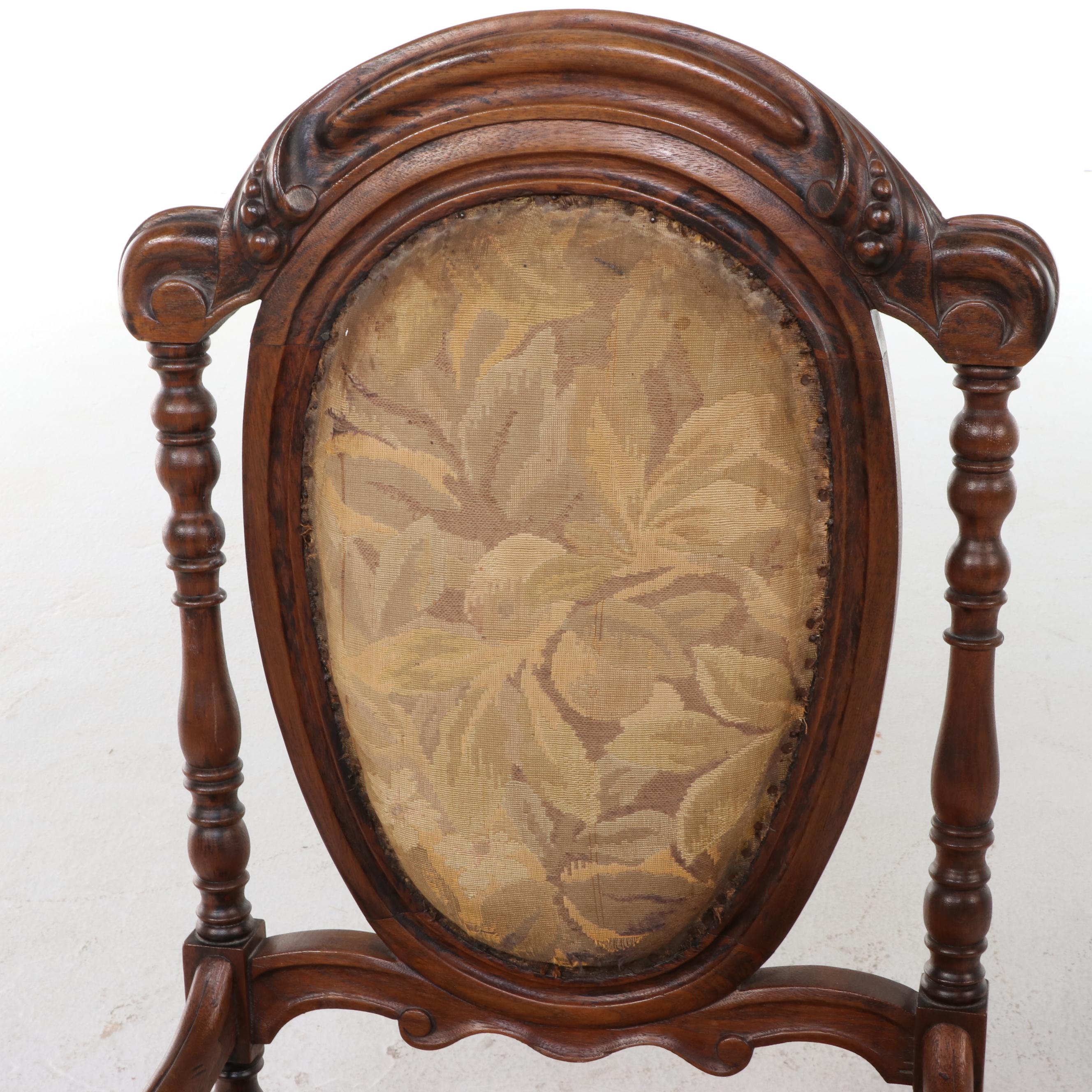 Victorian Rococo Revival Rosewood-Grained Walnut Parlor Chair, Circa 1870