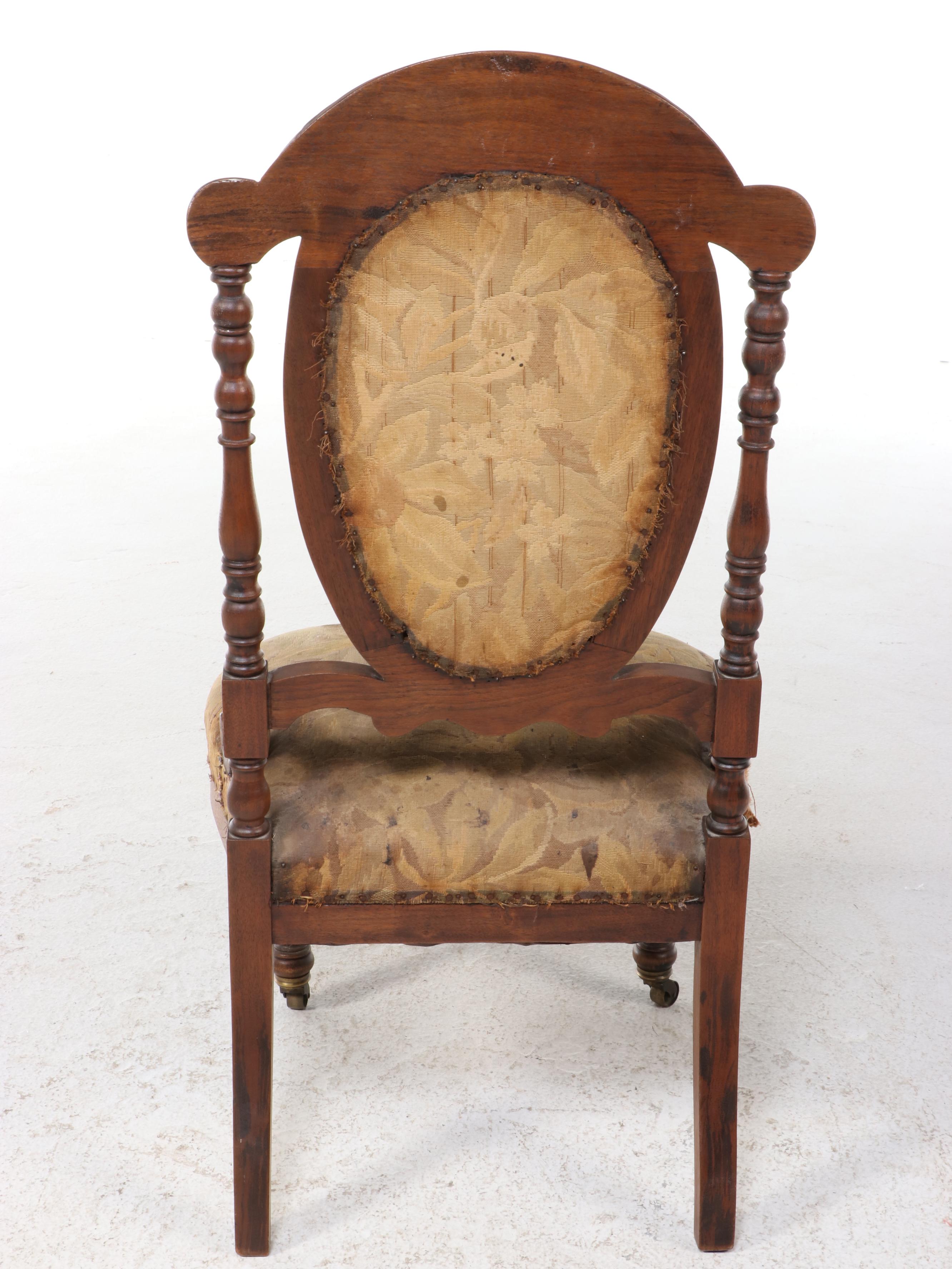 Victorian Rococo Revival Rosewood-Grained Walnut Parlor Chair, Circa 1870