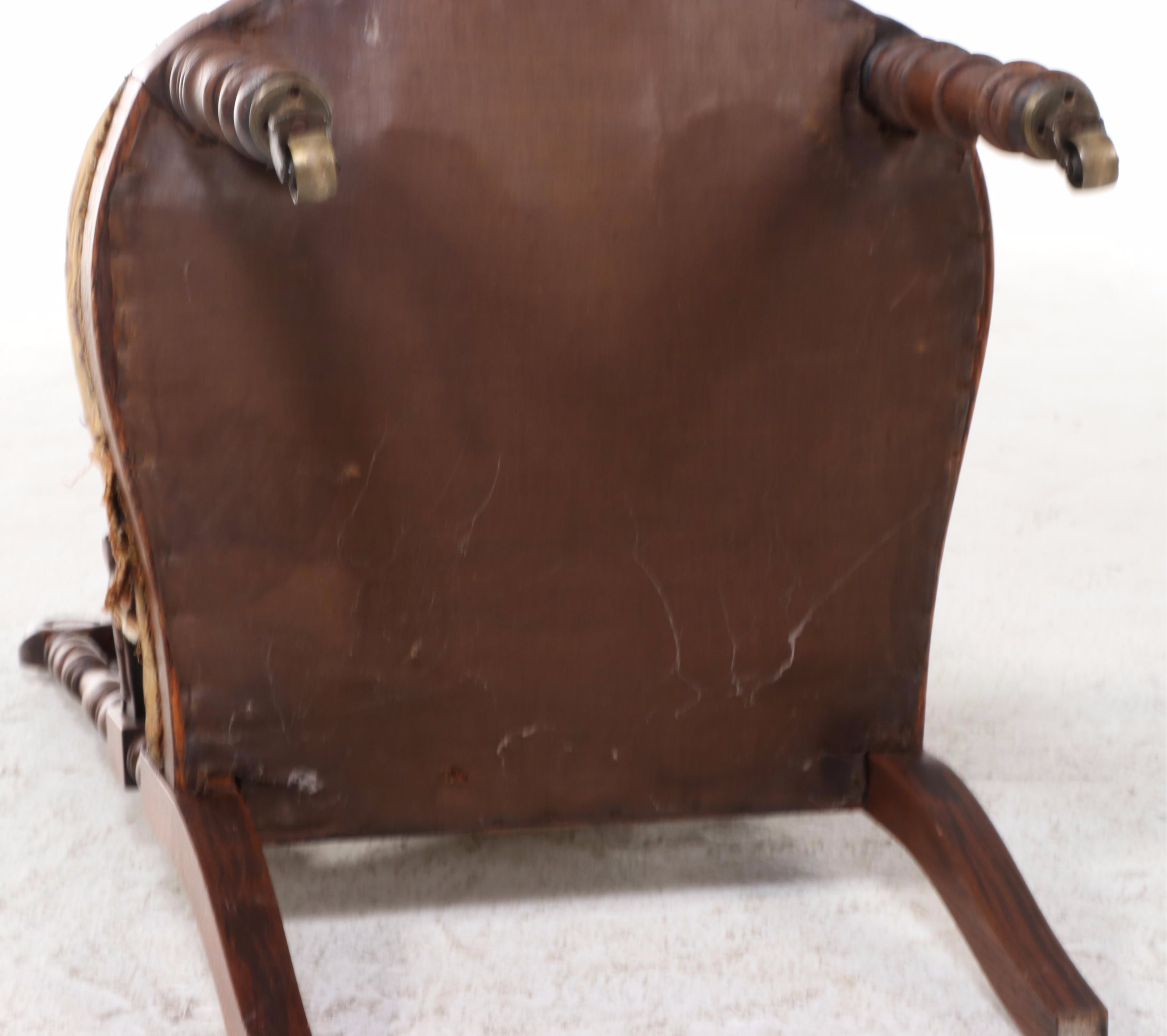 Victorian Rococo Revival Rosewood-Grained Walnut Parlor Chair, Circa 1870