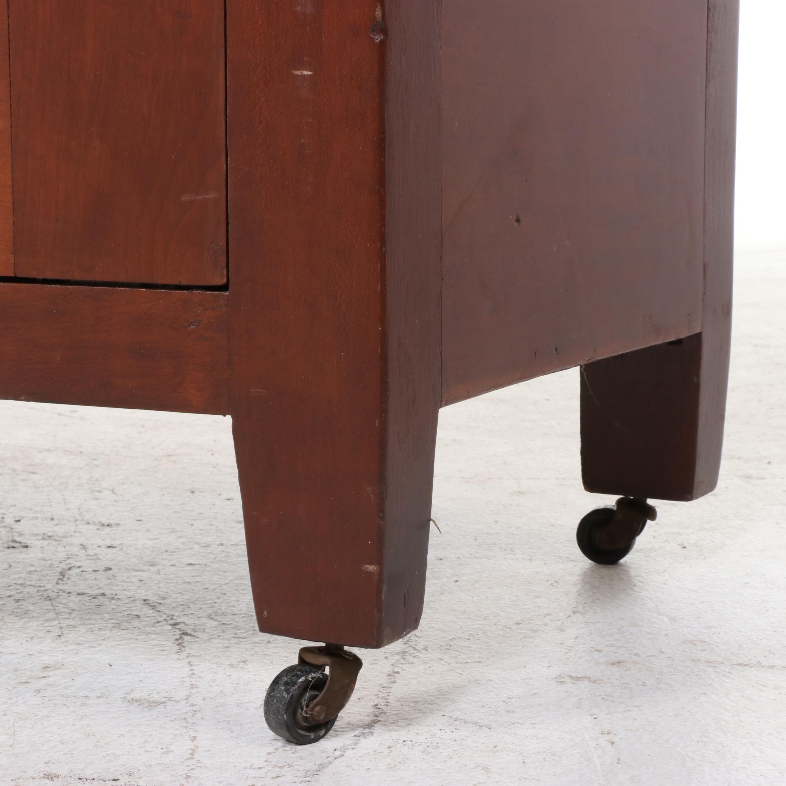 Arts & Crafts Style Mahogany Cabinet Bookcase, Early 20th Century