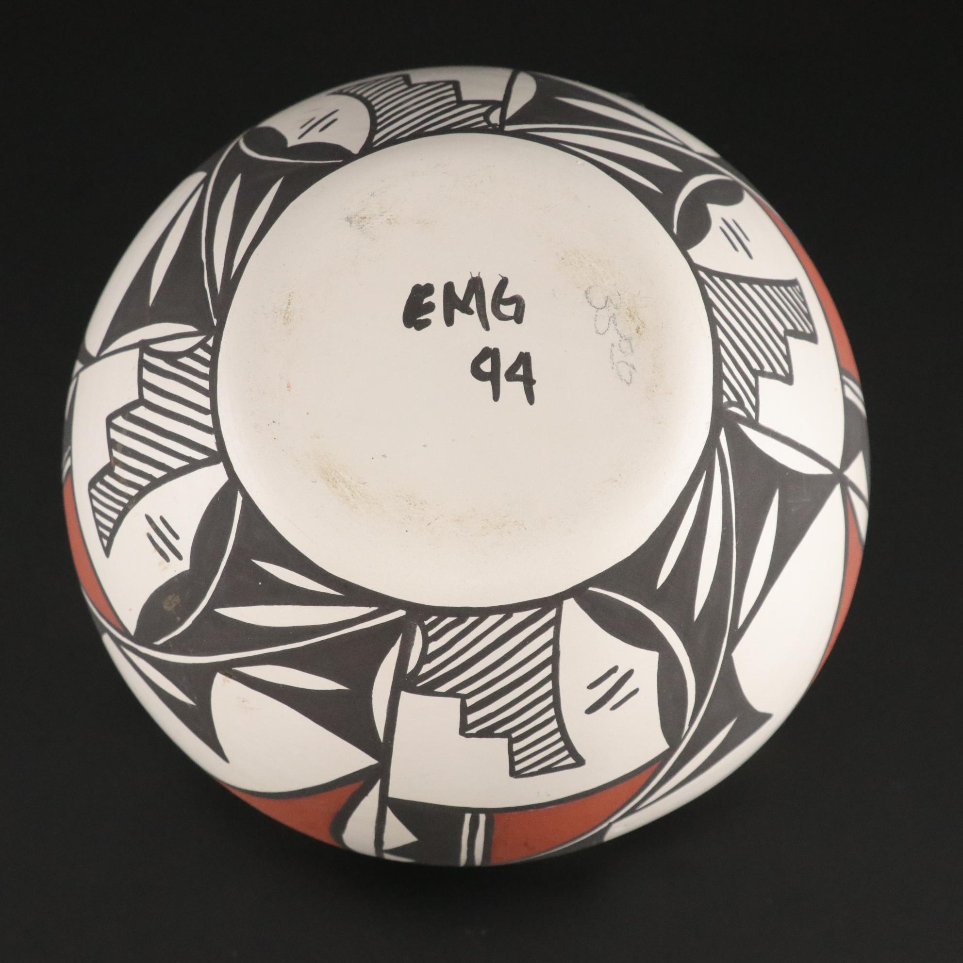 Native American Hand-Painted Southwestern Pottery Bowls and Pendant