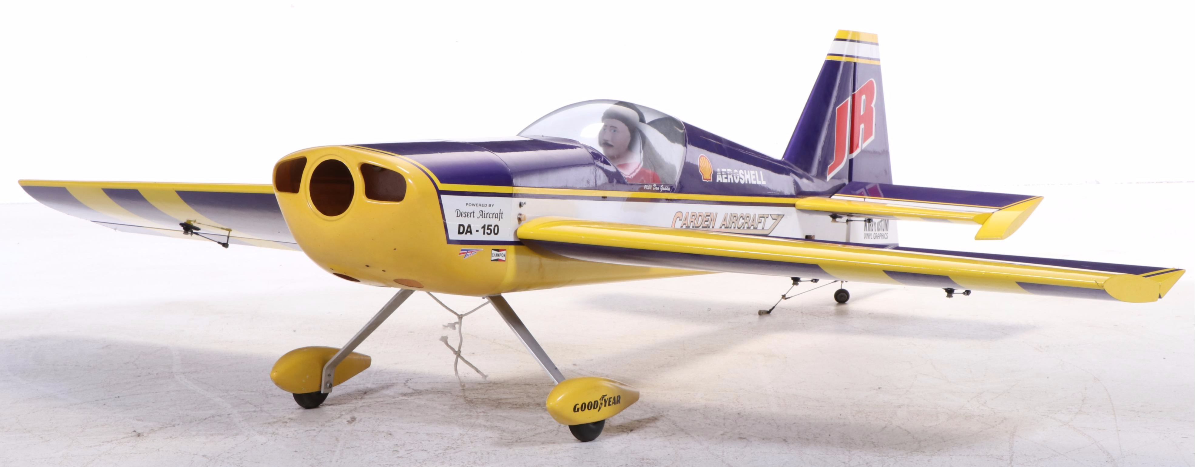 Carden Aircraft "Giles 300" Model RC Airplane with Desert Aircraft DA150 Engine