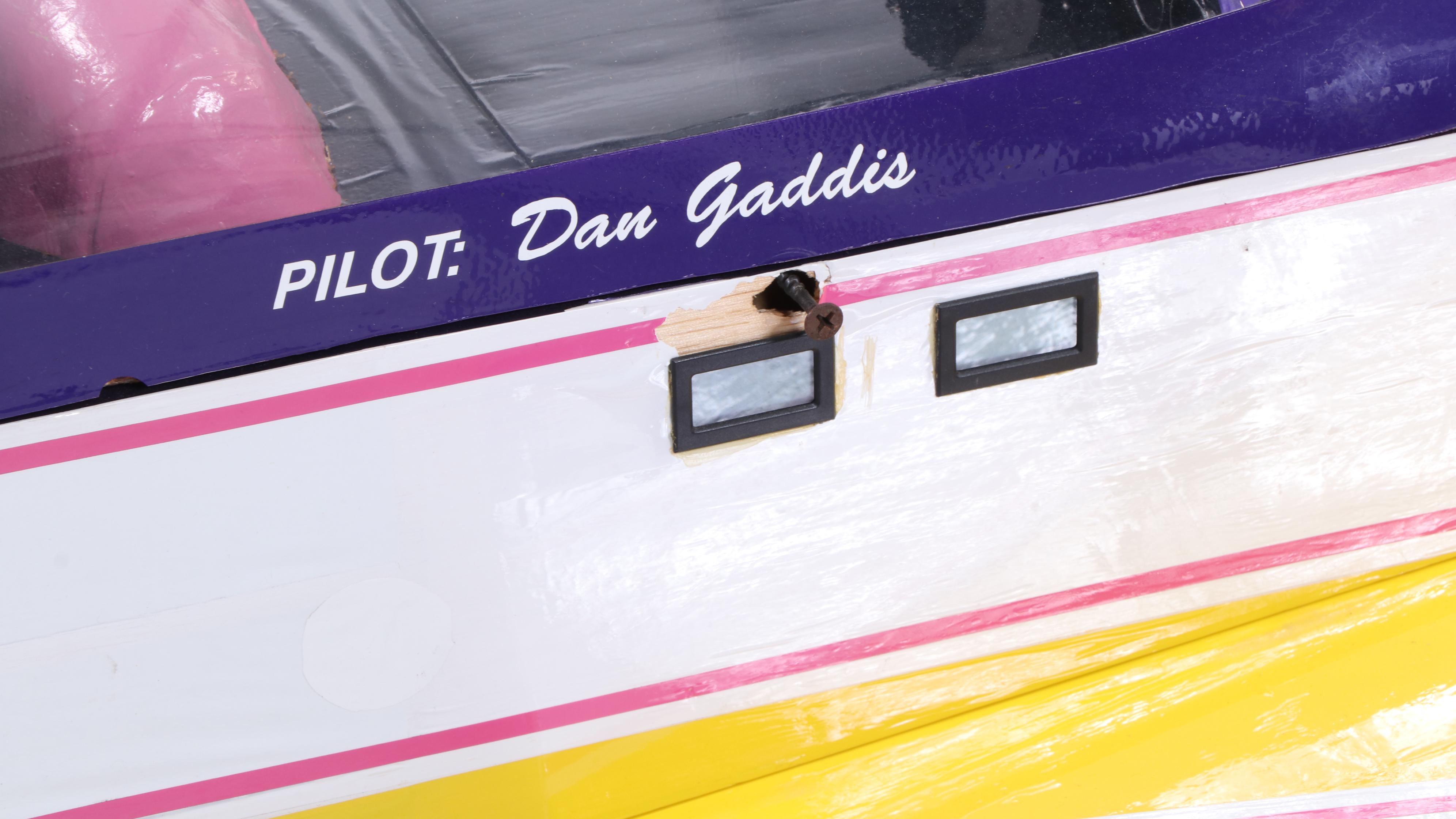 Carden Aircraft Scale Model "Extra 300S" Remote Control Model Airplane