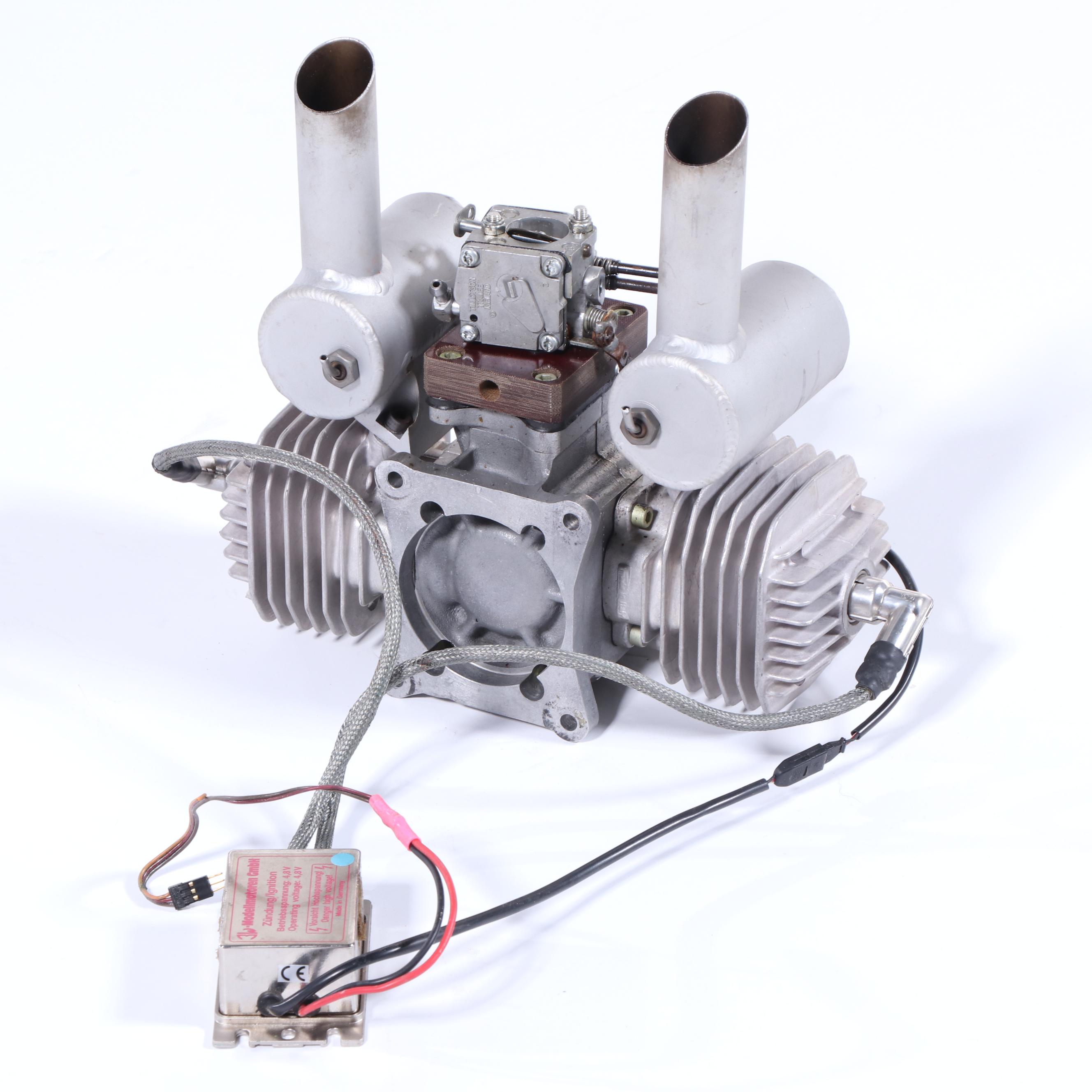 Carden Aircraft Scale Model "Extra 300S" Remote Control Model Airplane