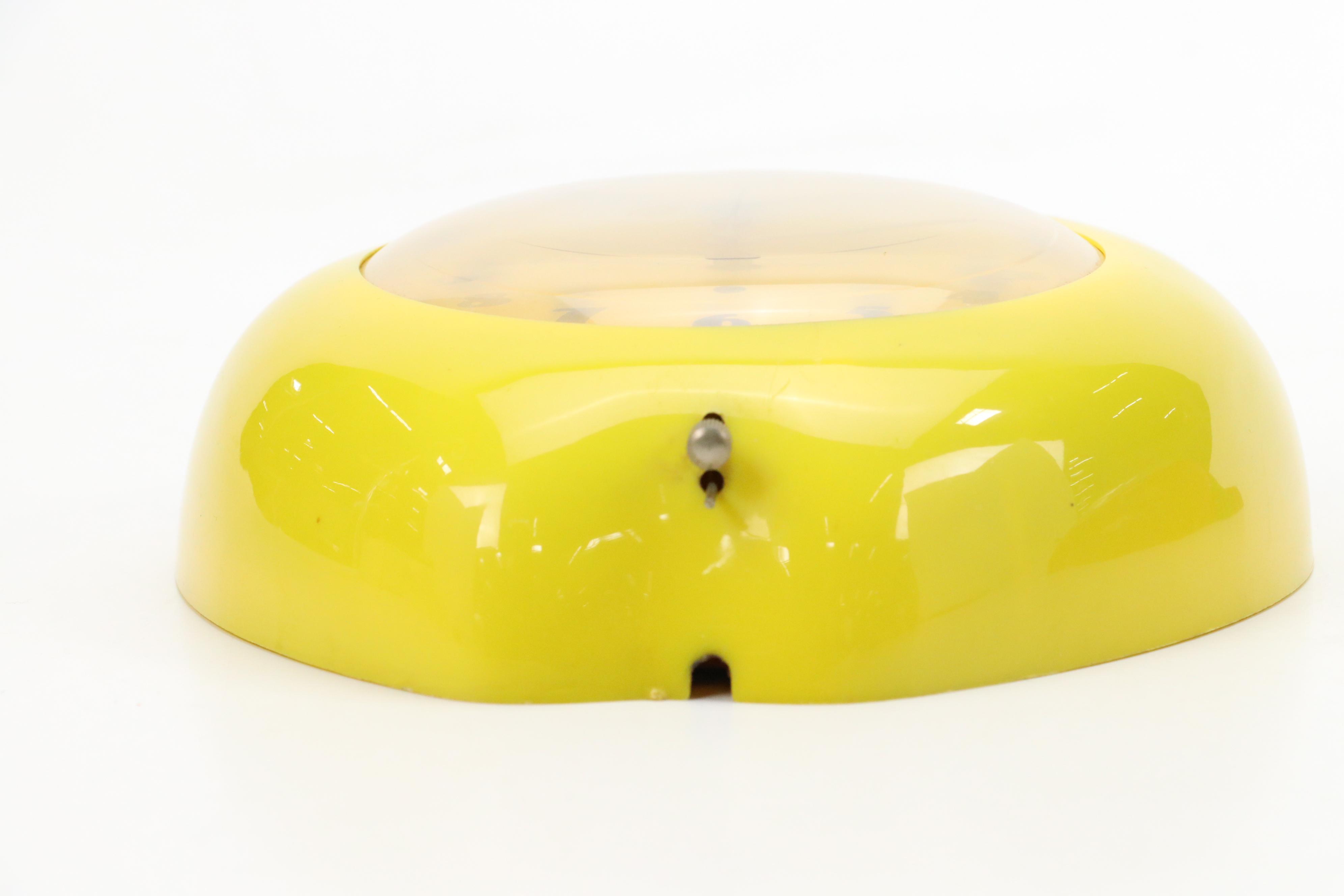 Seth Thomas Red and Yellow Apple Wall Clocks, Mid-20th Century