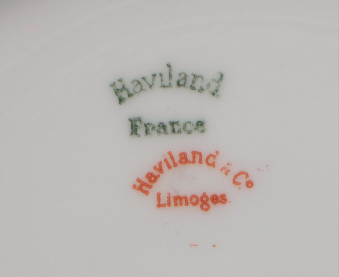 Haviland Limoges Gilt Porcelain Scalloped Plates, Mid to Late 20th Century