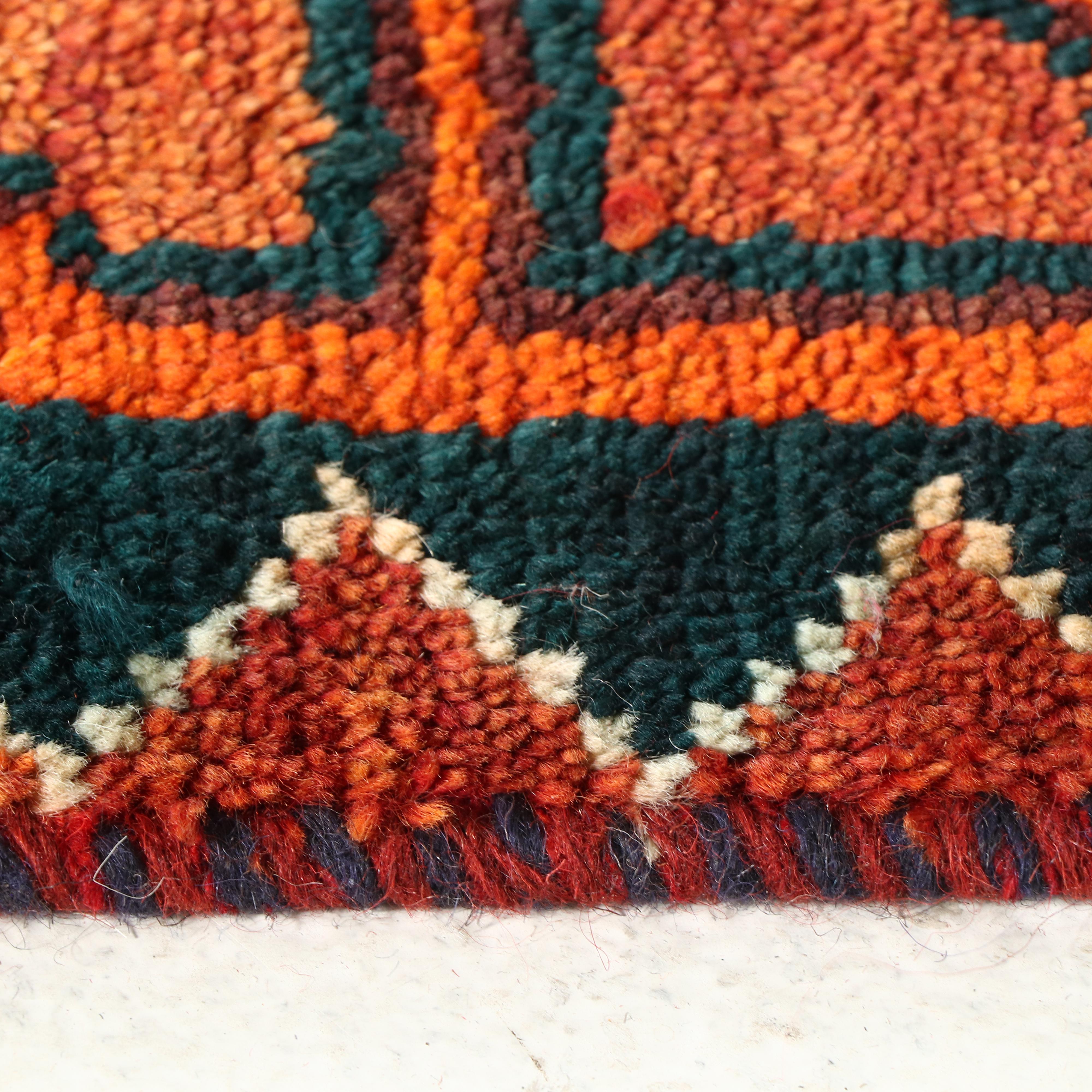 4'2 x 8'9 Hand-Knotted Persian Kelardasht Long Rug